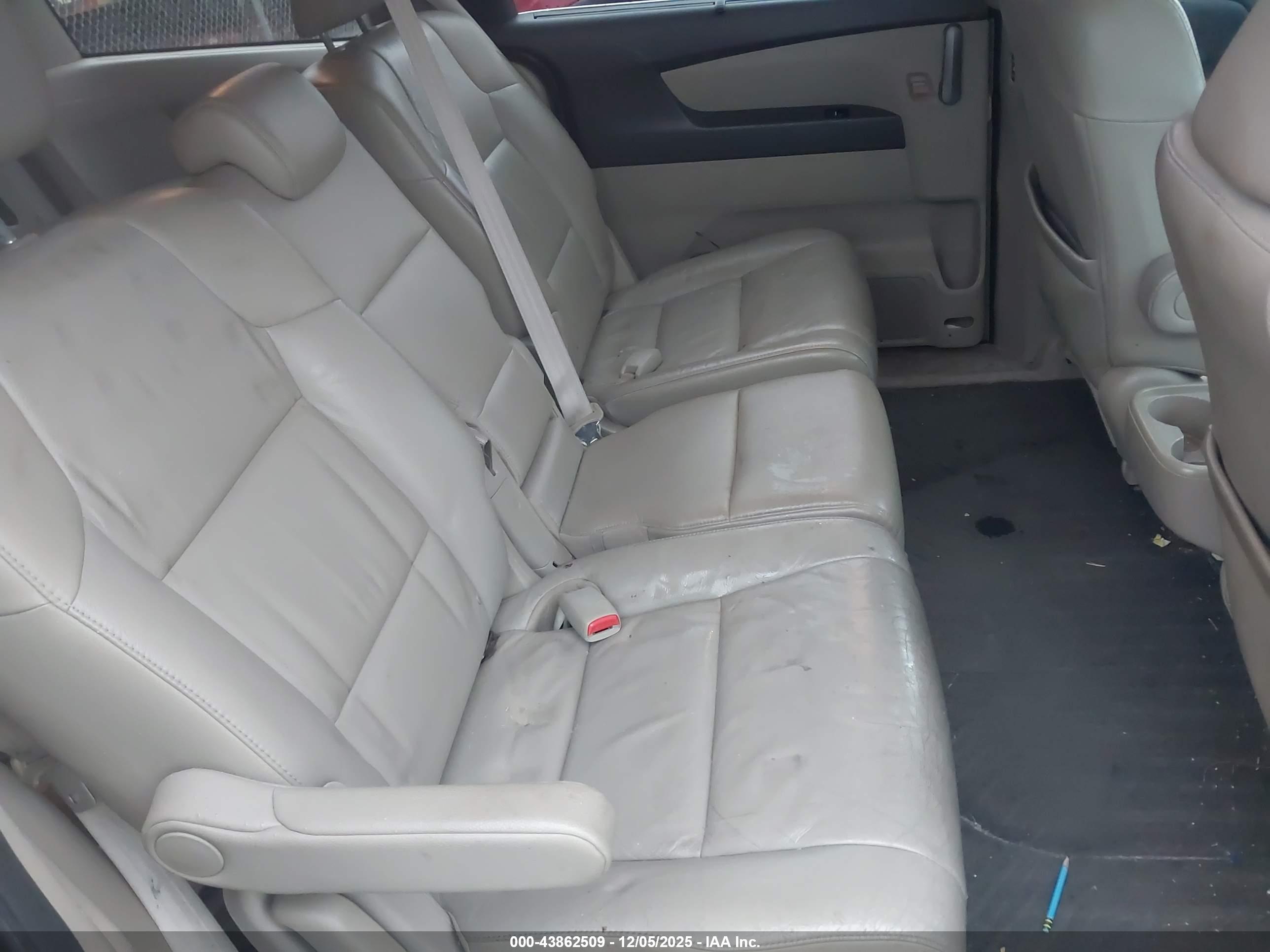 HONDA ODYSSEY image 8