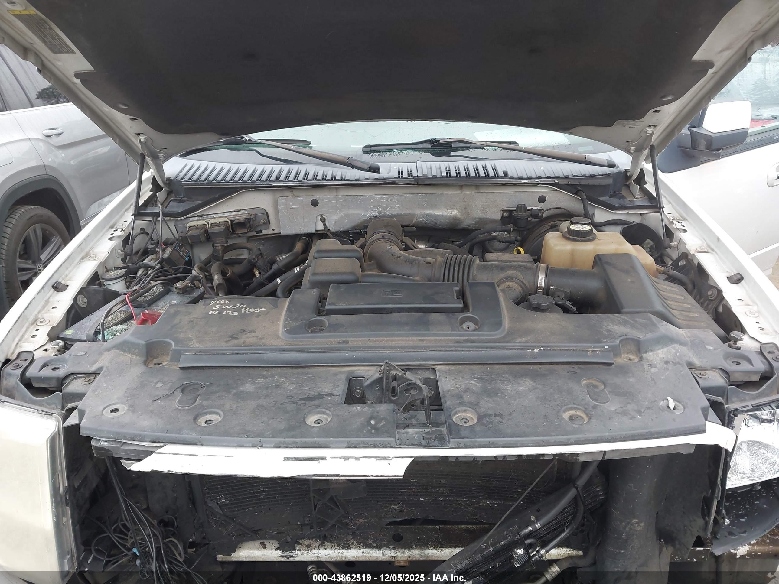 FORD EXPEDITION image 10
