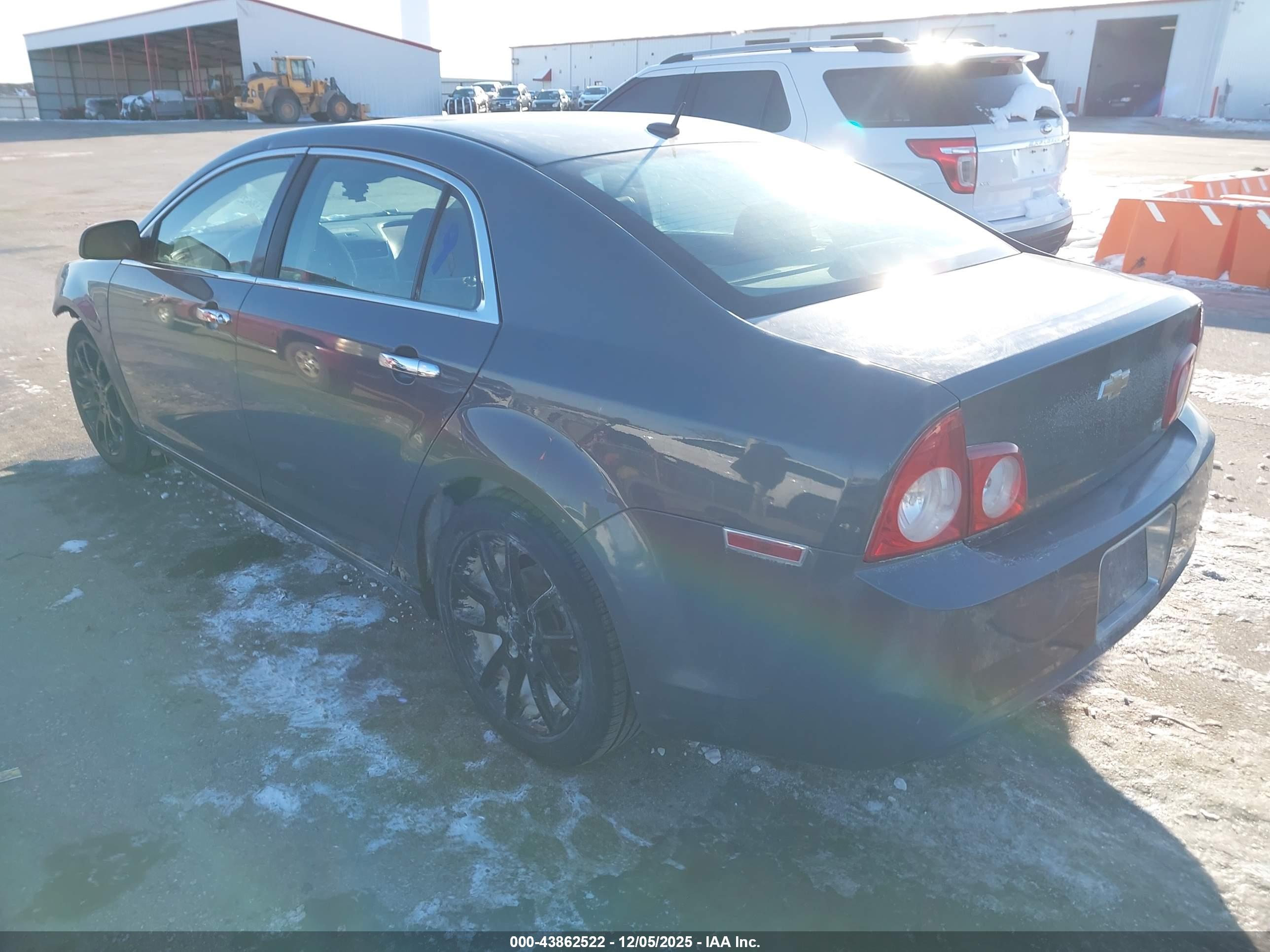 CHEVROLET MALIBU image 3