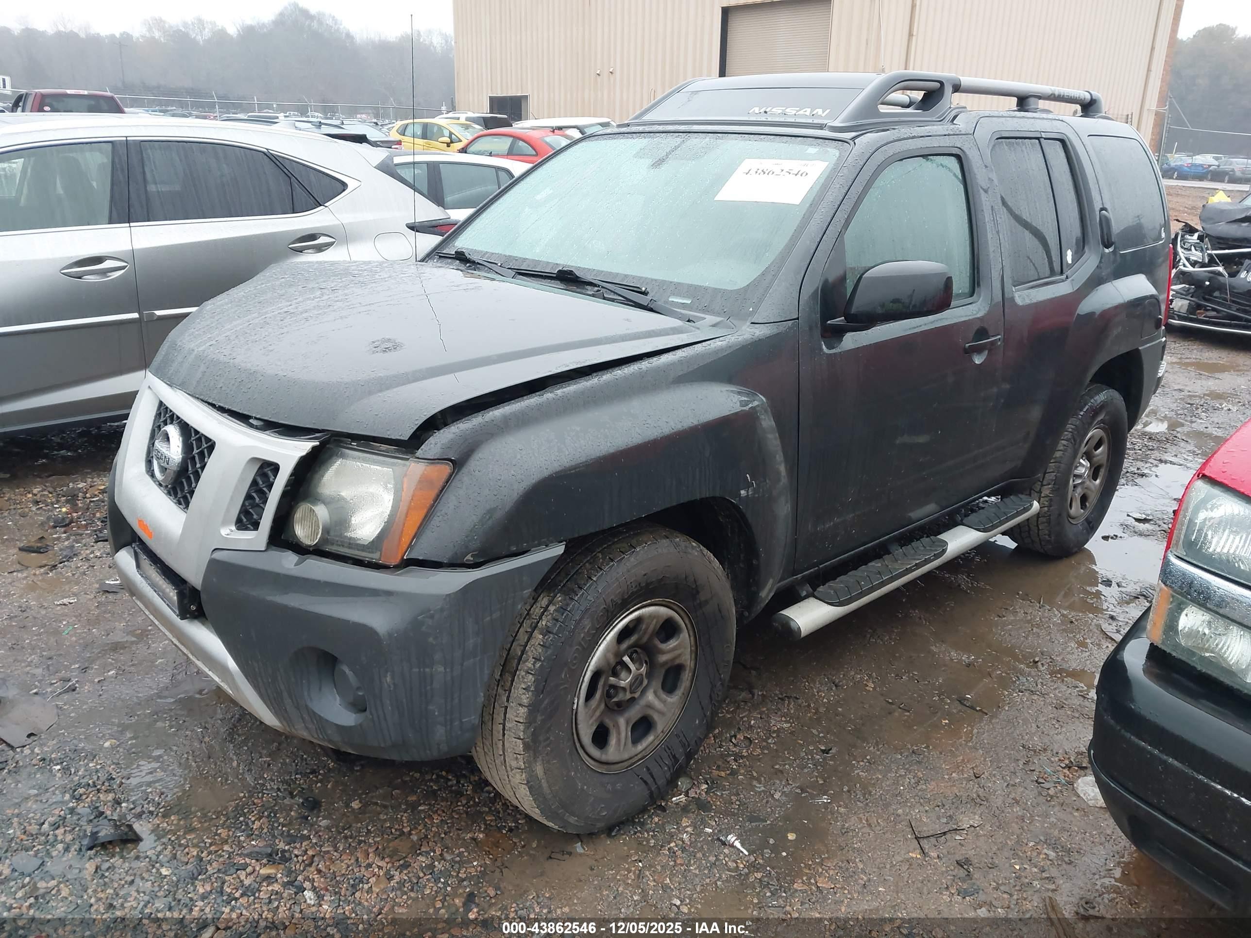NISSAN XTERRA image 2