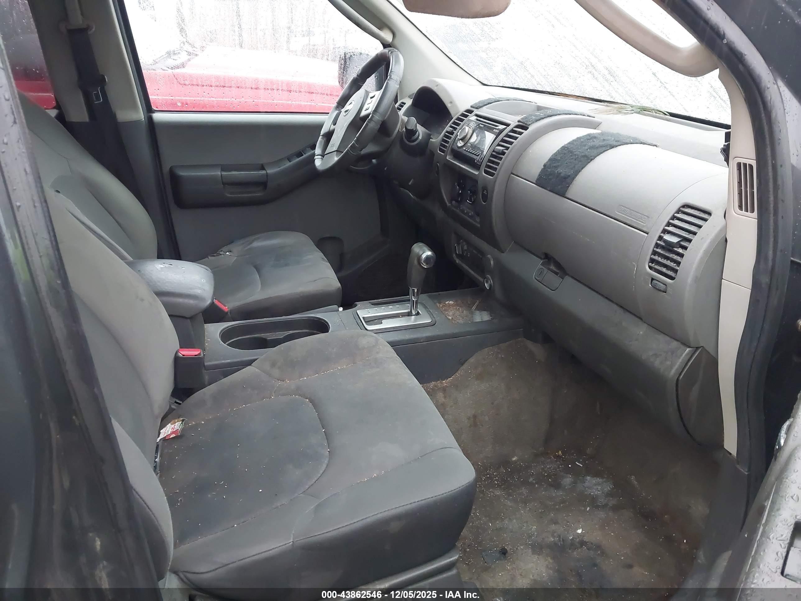 NISSAN XTERRA image 5