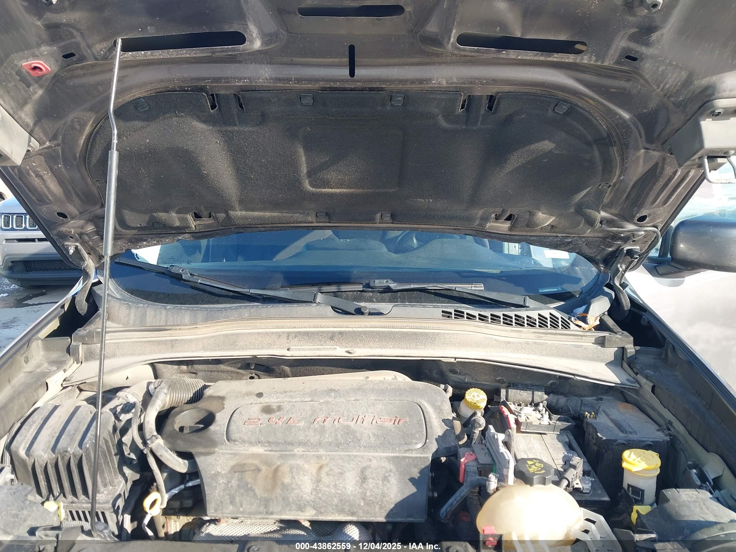 JEEP RENEGADE image 10