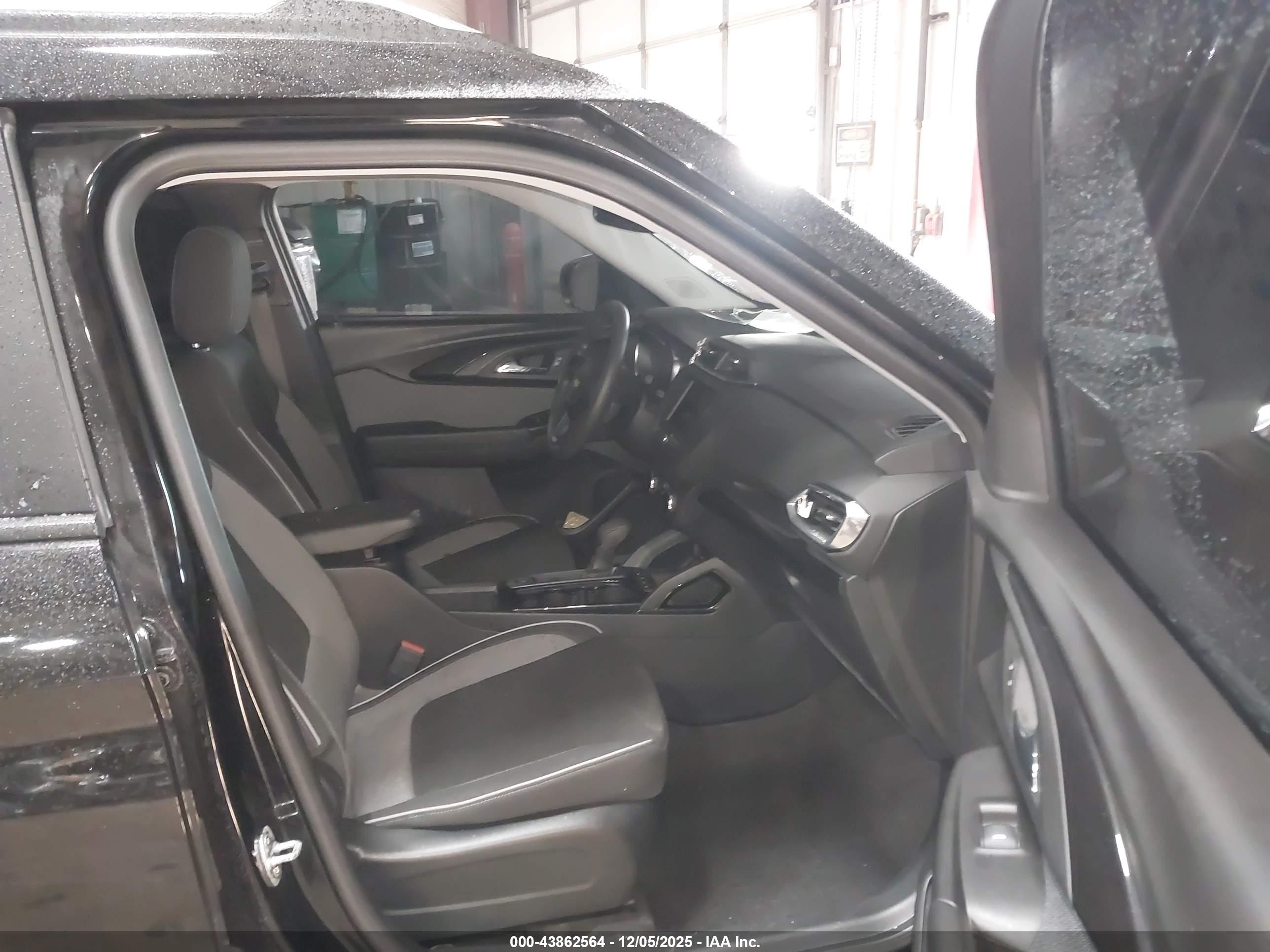 CHEVROLET TRAILBLAZER image 5