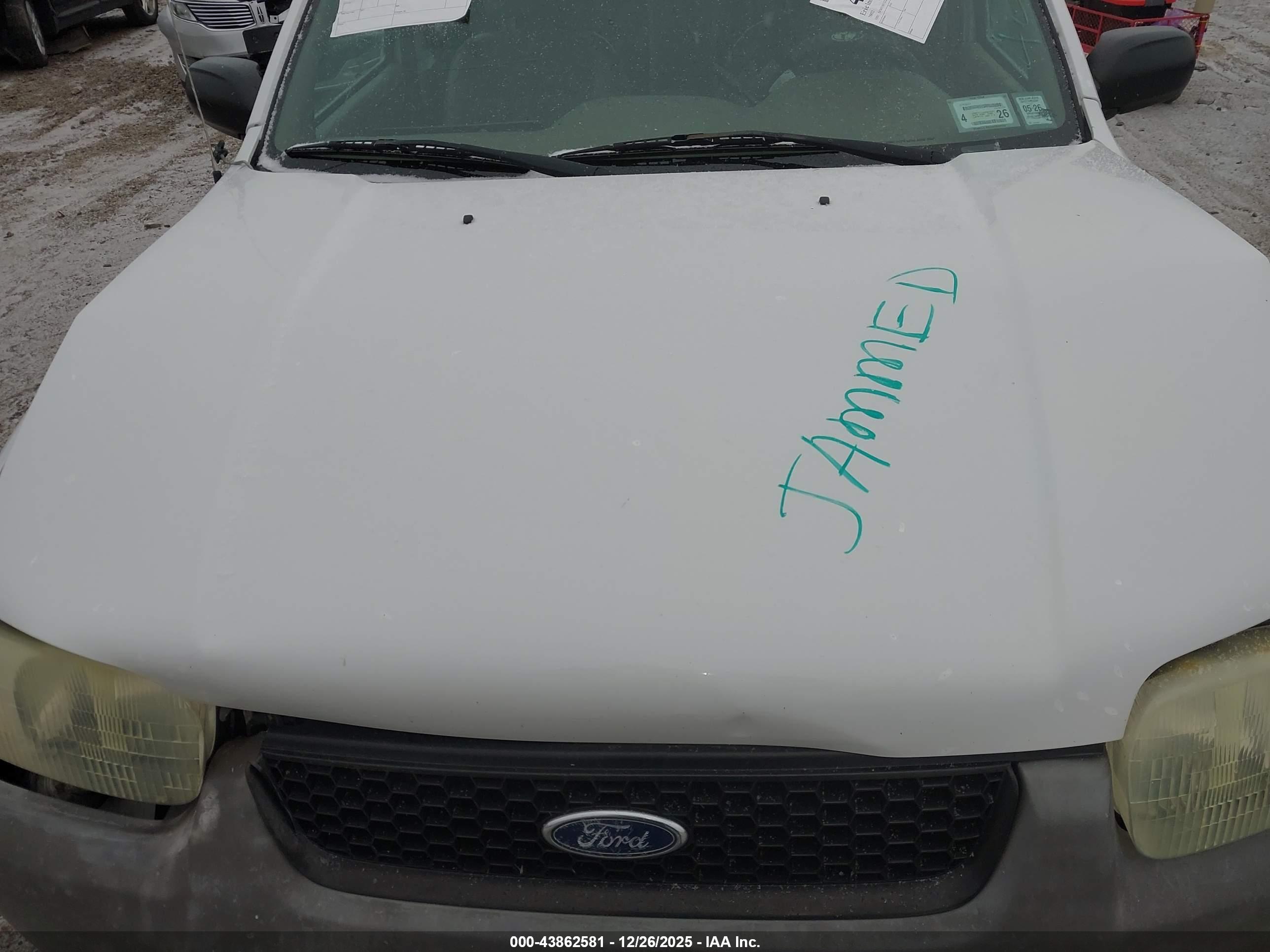 FORD ESCAPE image 10