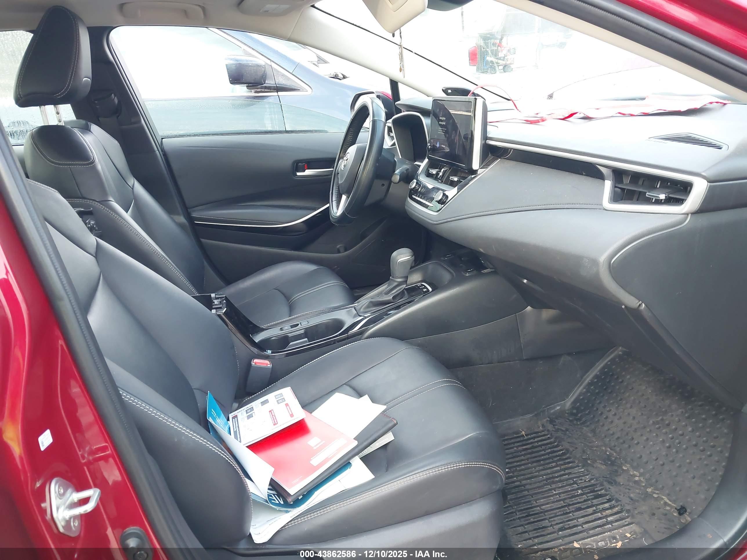 TOYOTA COROLLA image 5
