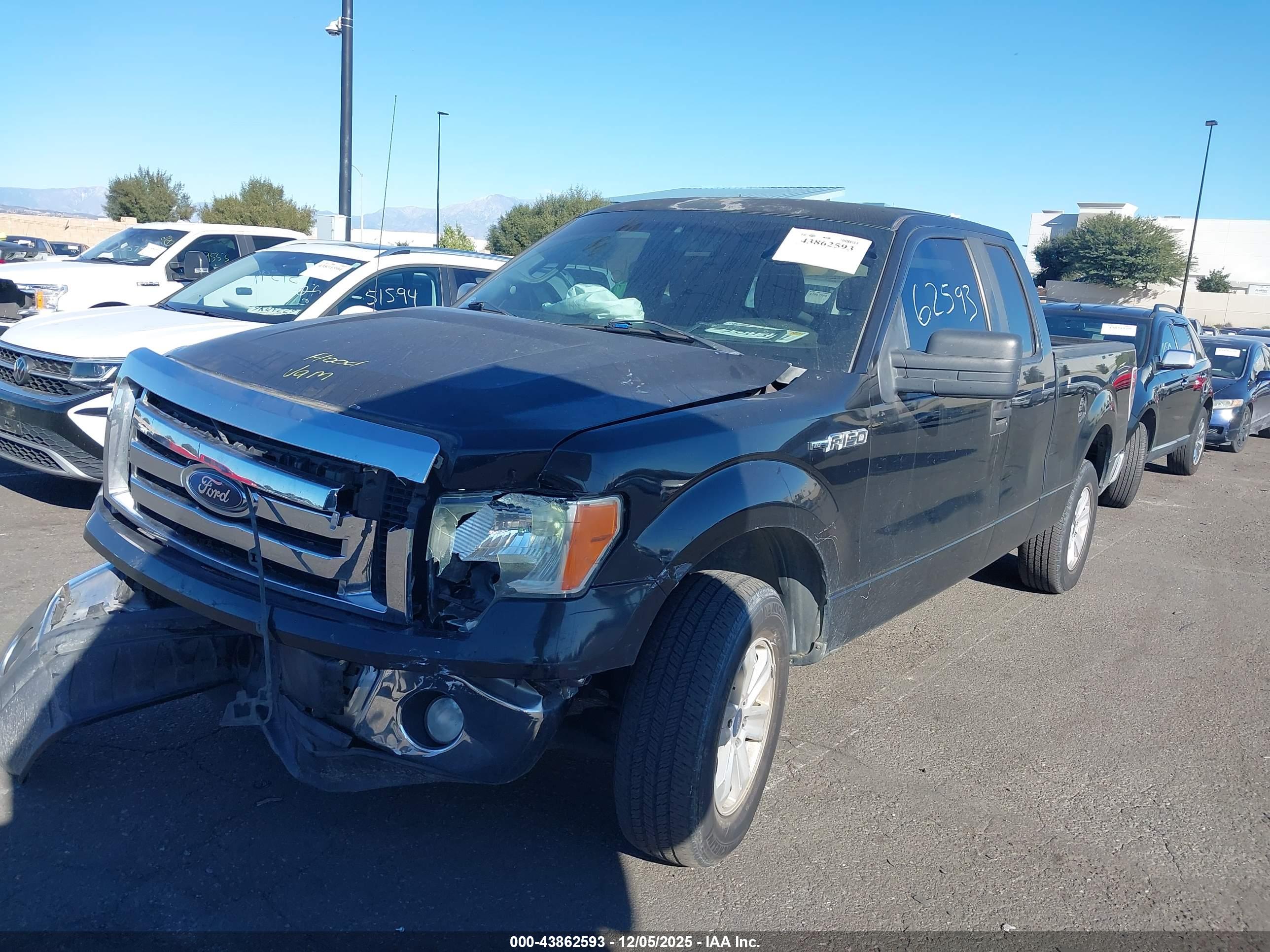 FORD F-150 image 2