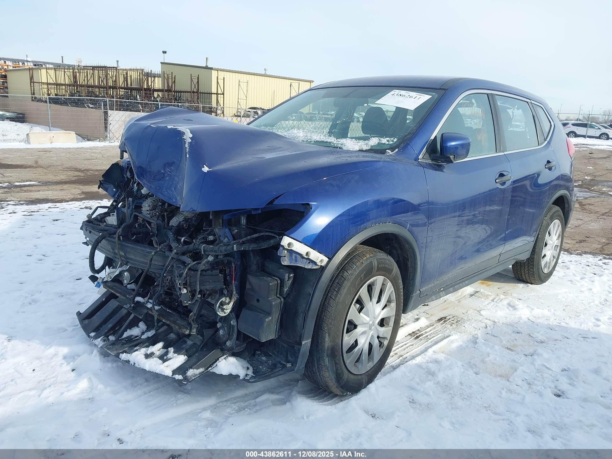 NISSAN ROGUE image 6