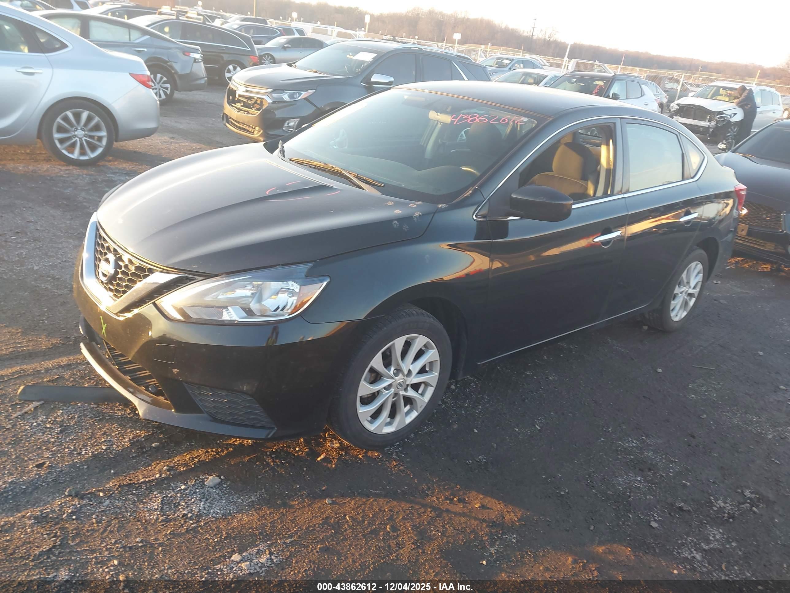 NISSAN SENTRA image 2