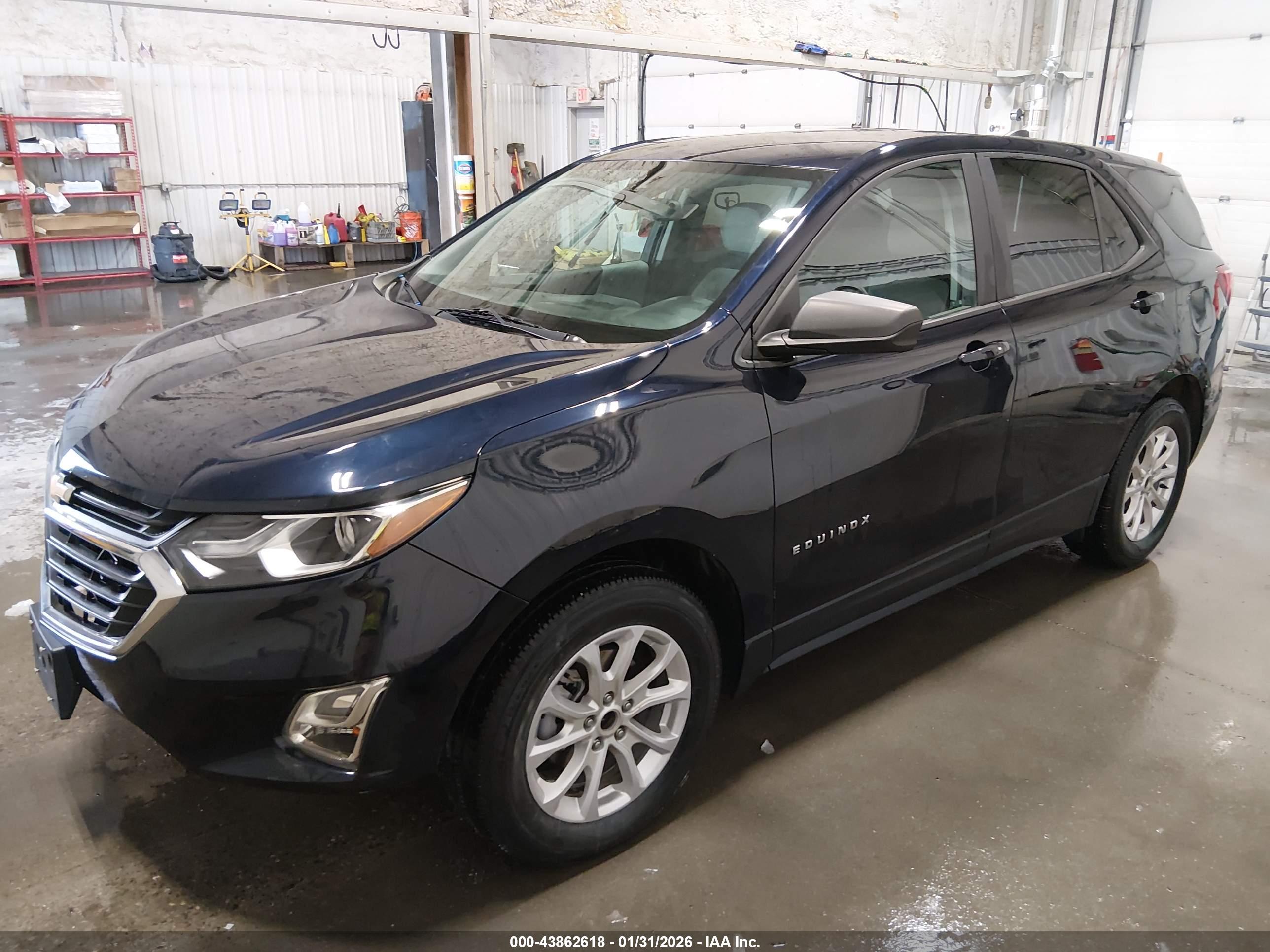 CHEVROLET EQUINOX image 2
