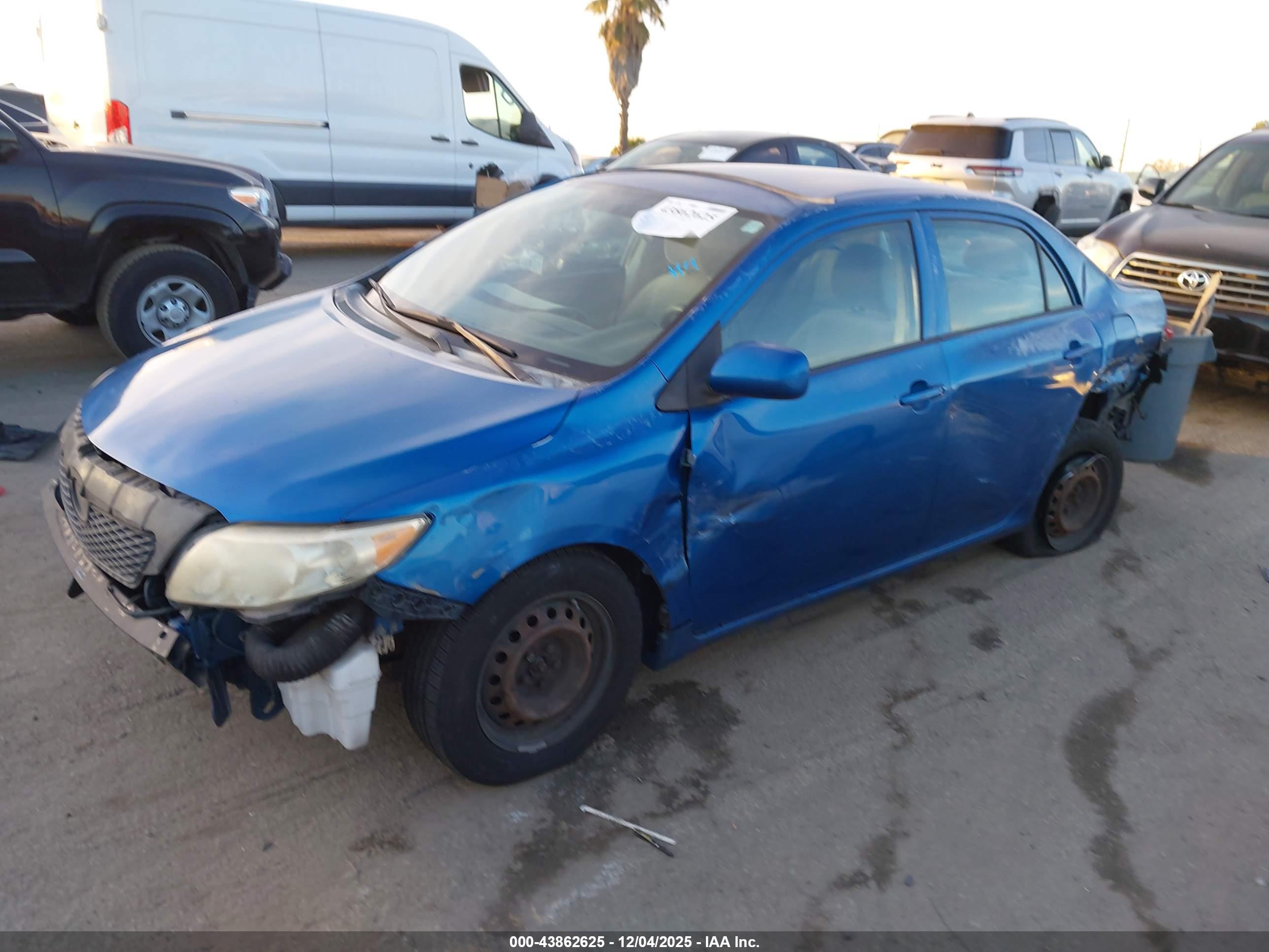 TOYOTA COROLLA image 2