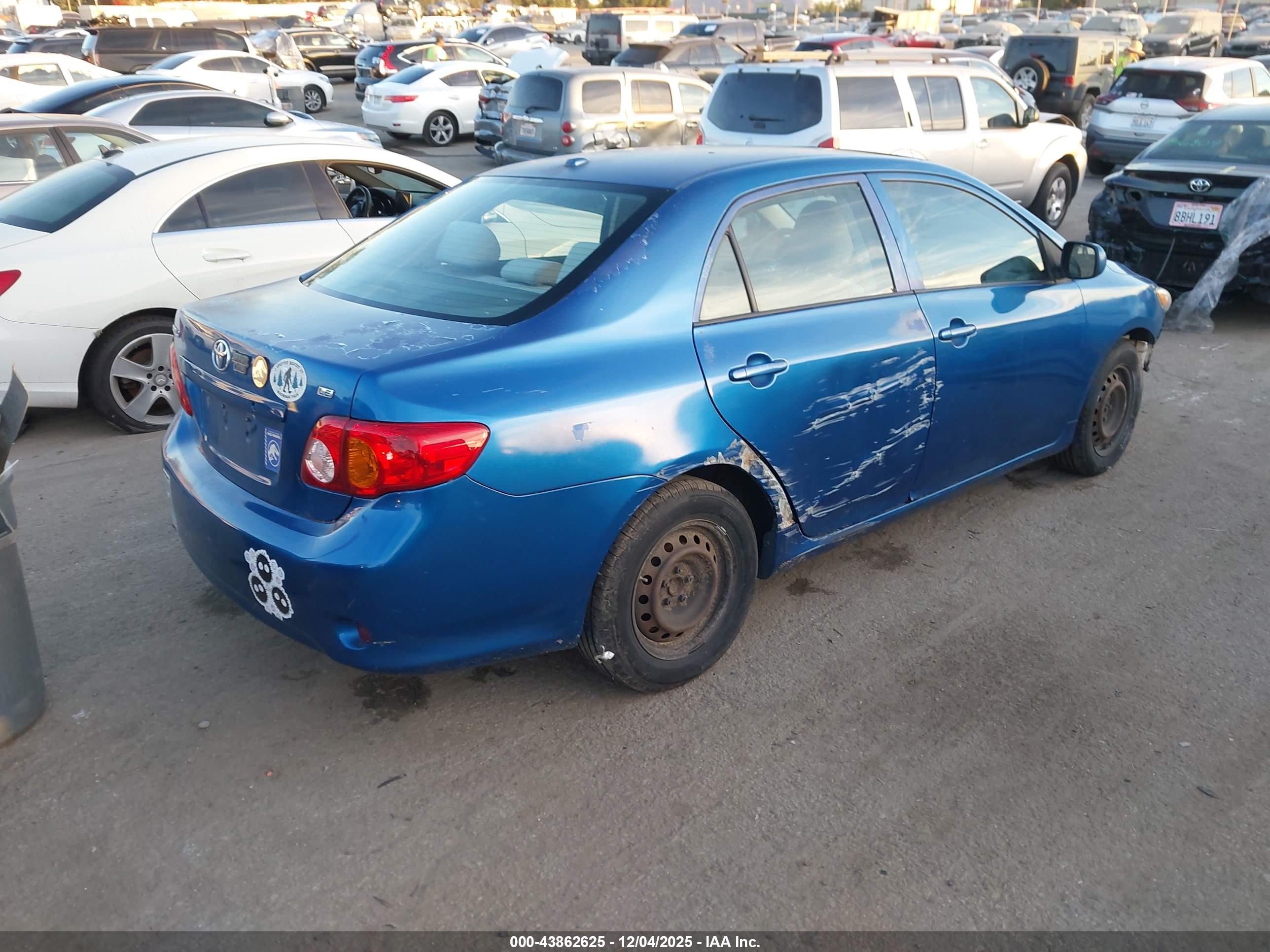TOYOTA COROLLA image 4