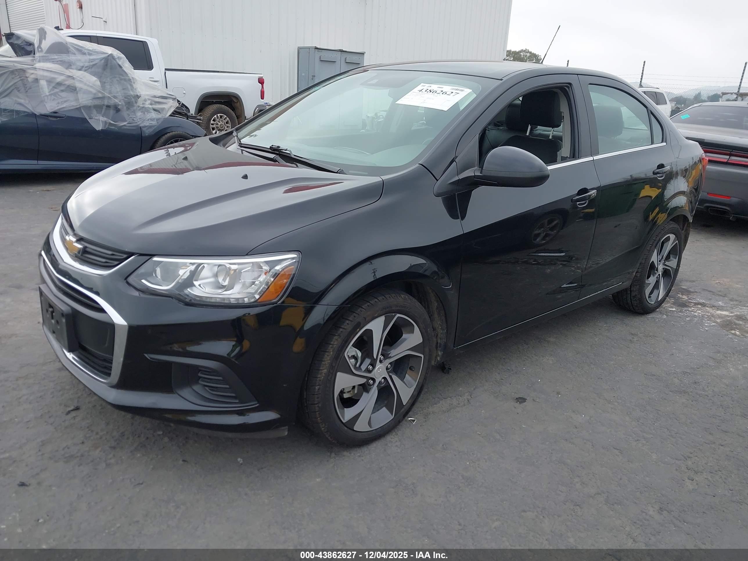CHEVROLET SONIC image 2