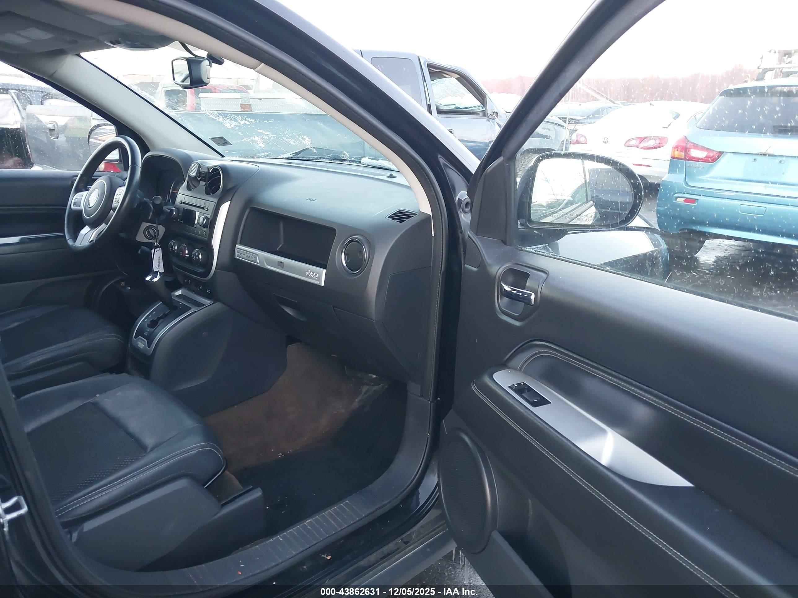 JEEP COMPASS image 5
