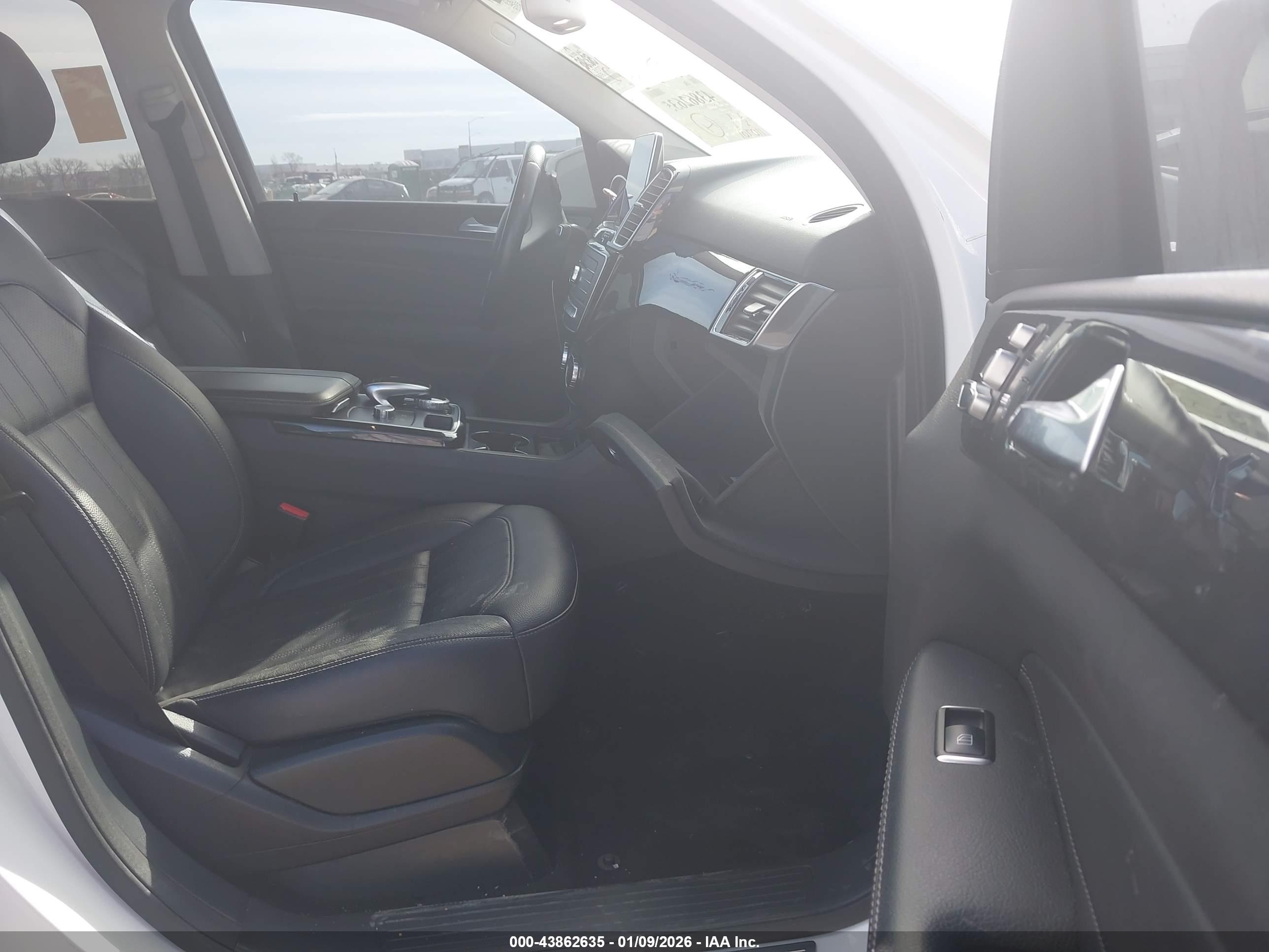 MERCEDES-BENZ GLE image 5
