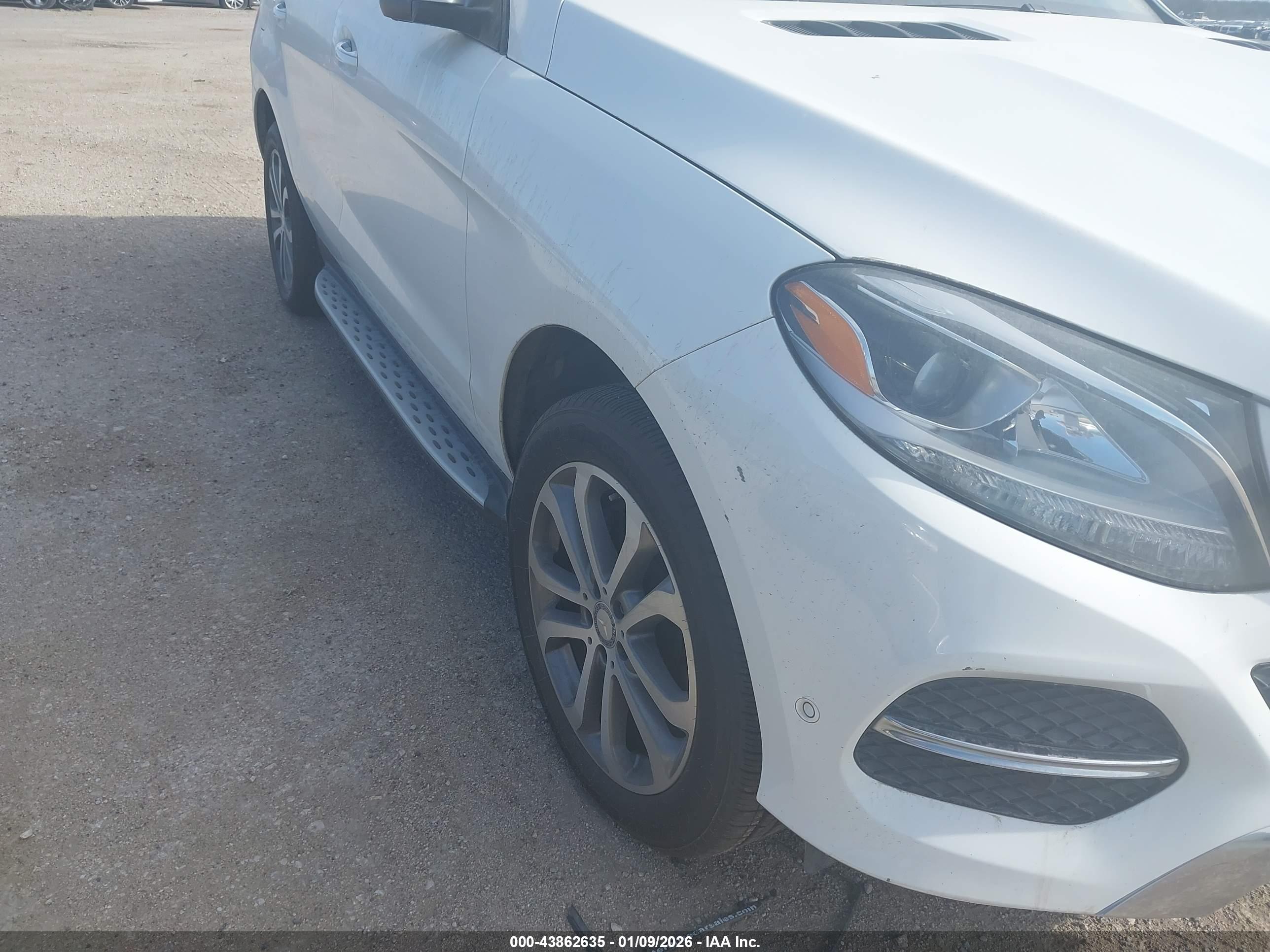 MERCEDES-BENZ GLE image 6