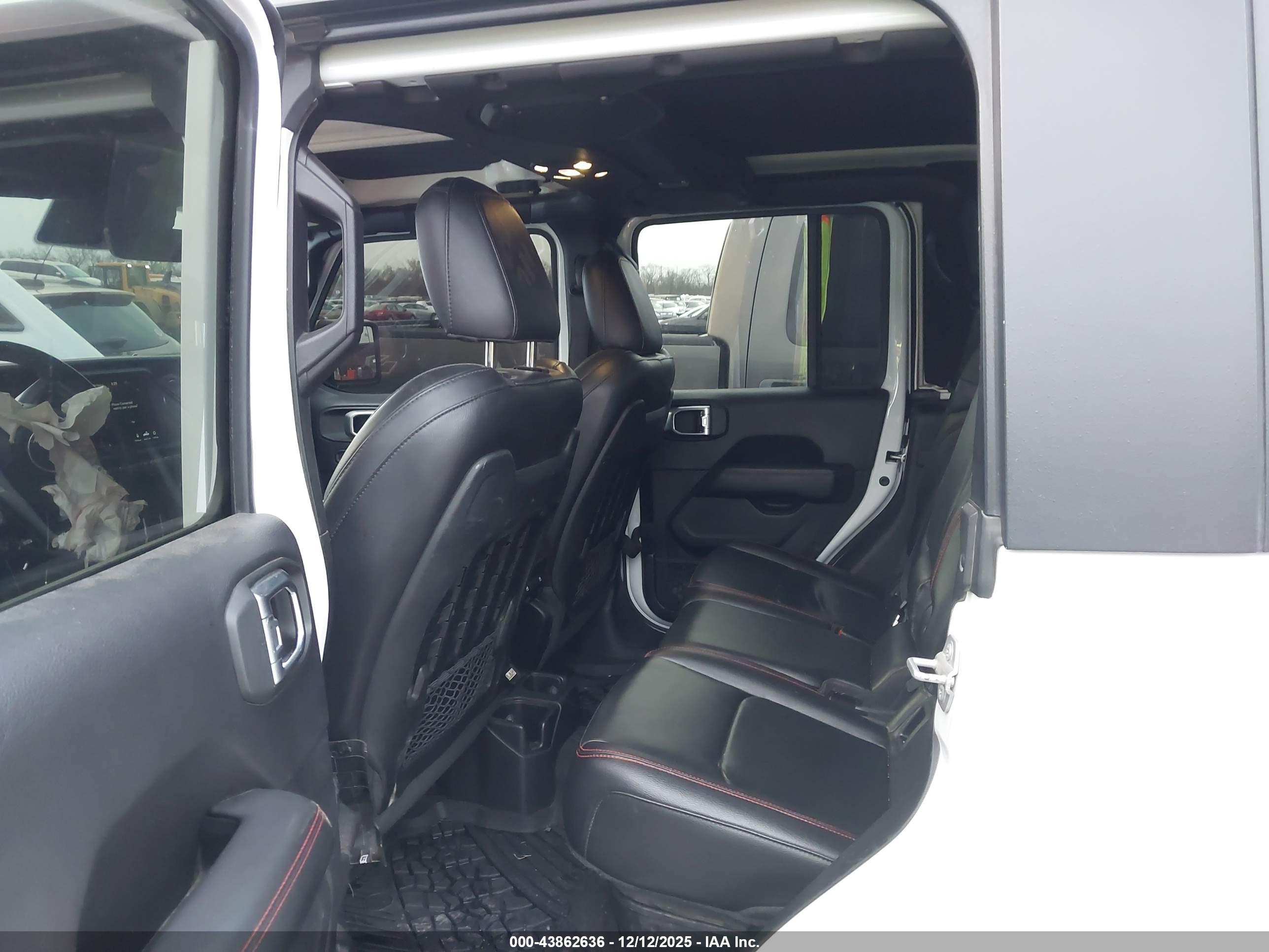 JEEP GLADIATOR image 8
