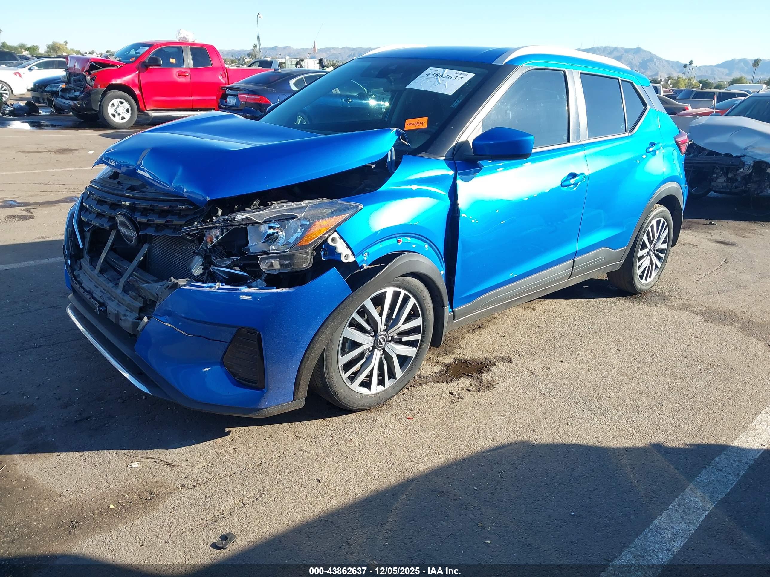 NISSAN KICKS image 2