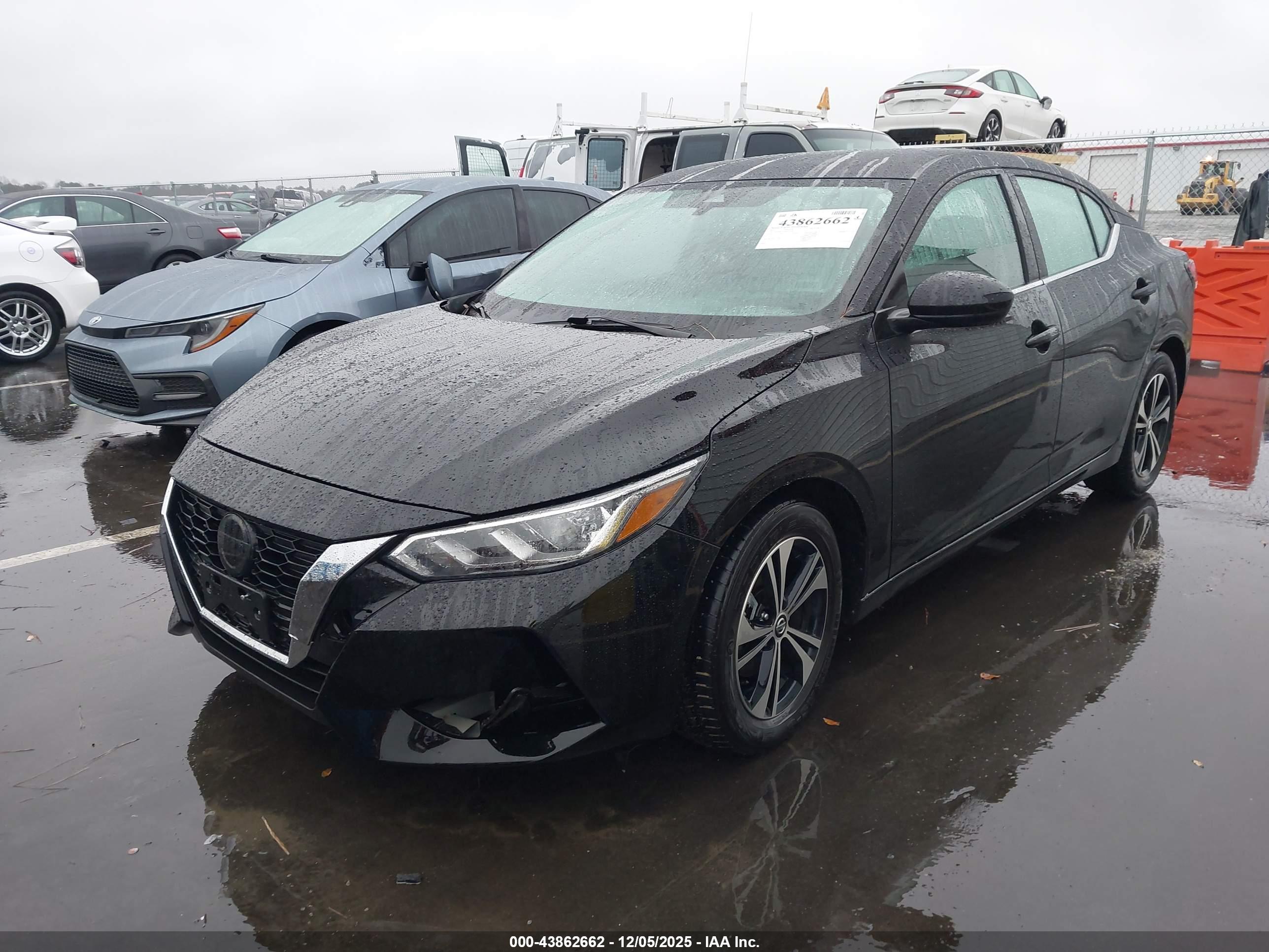 NISSAN SENTRA image 2