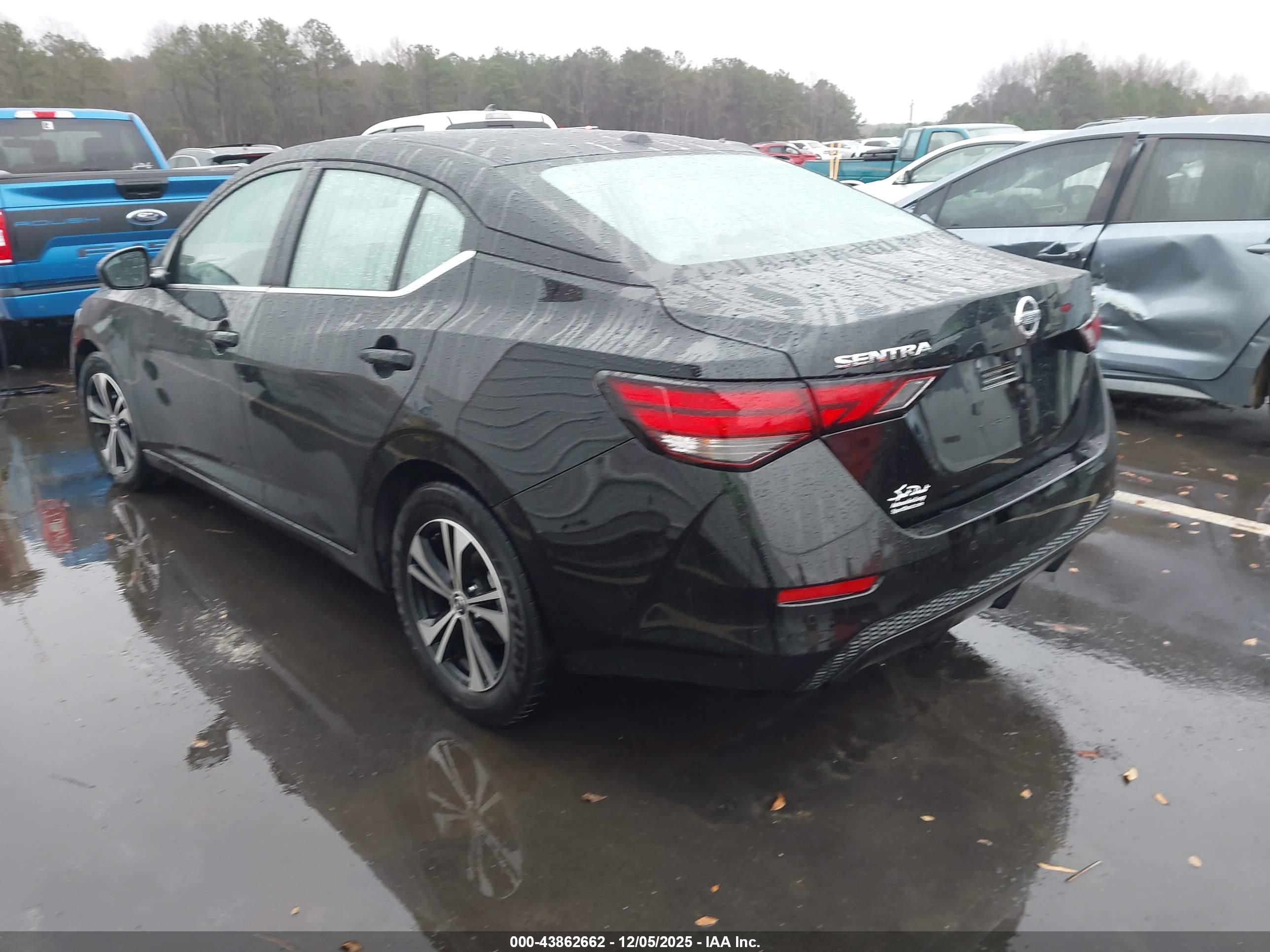 NISSAN SENTRA image 3