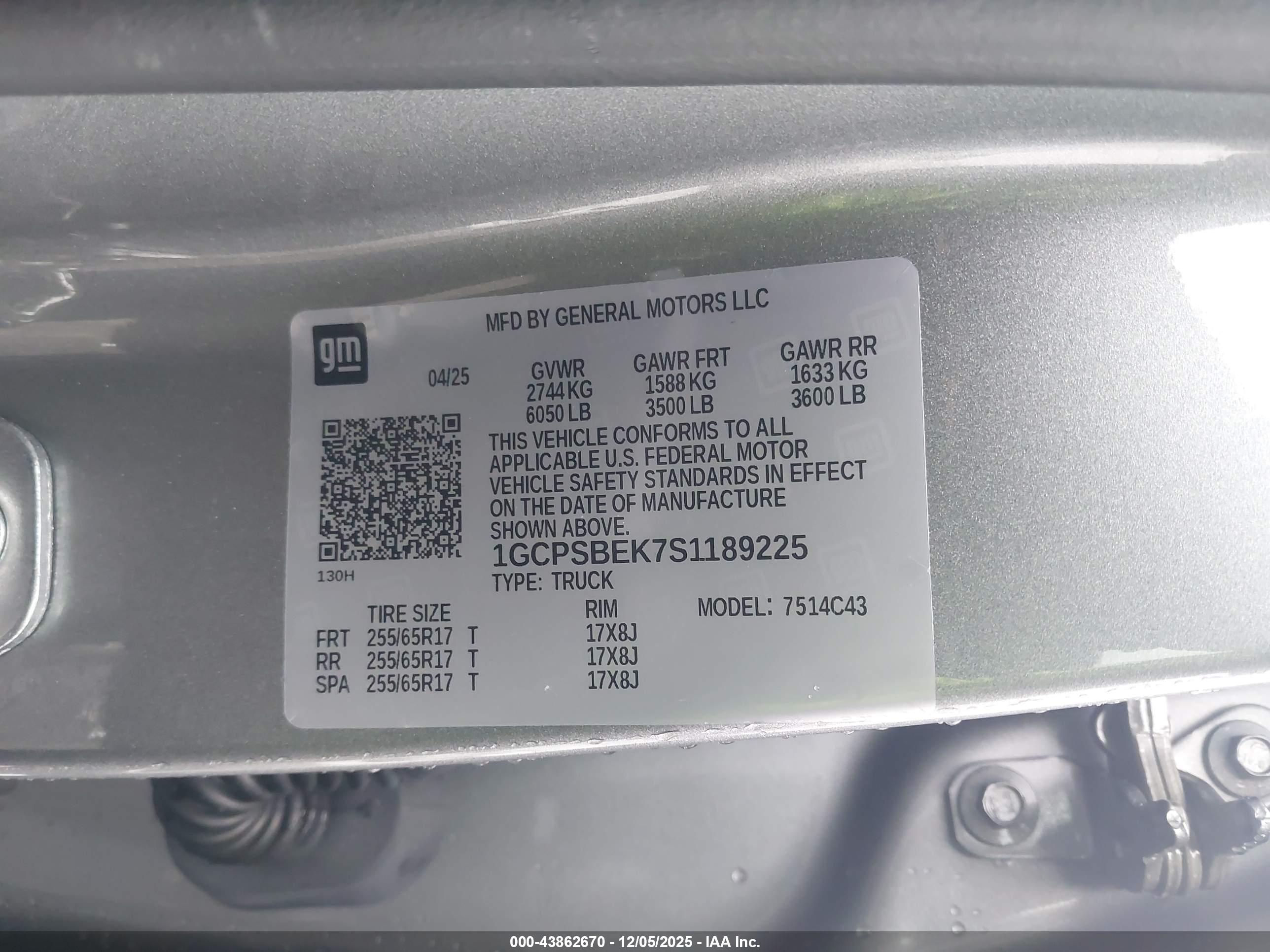 CHEVROLET COLORADO image 9
