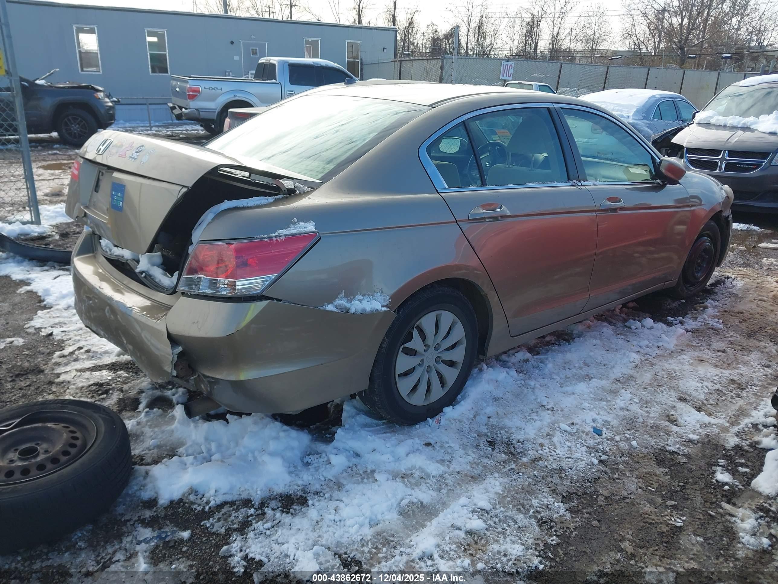 HONDA ACCORD image 4