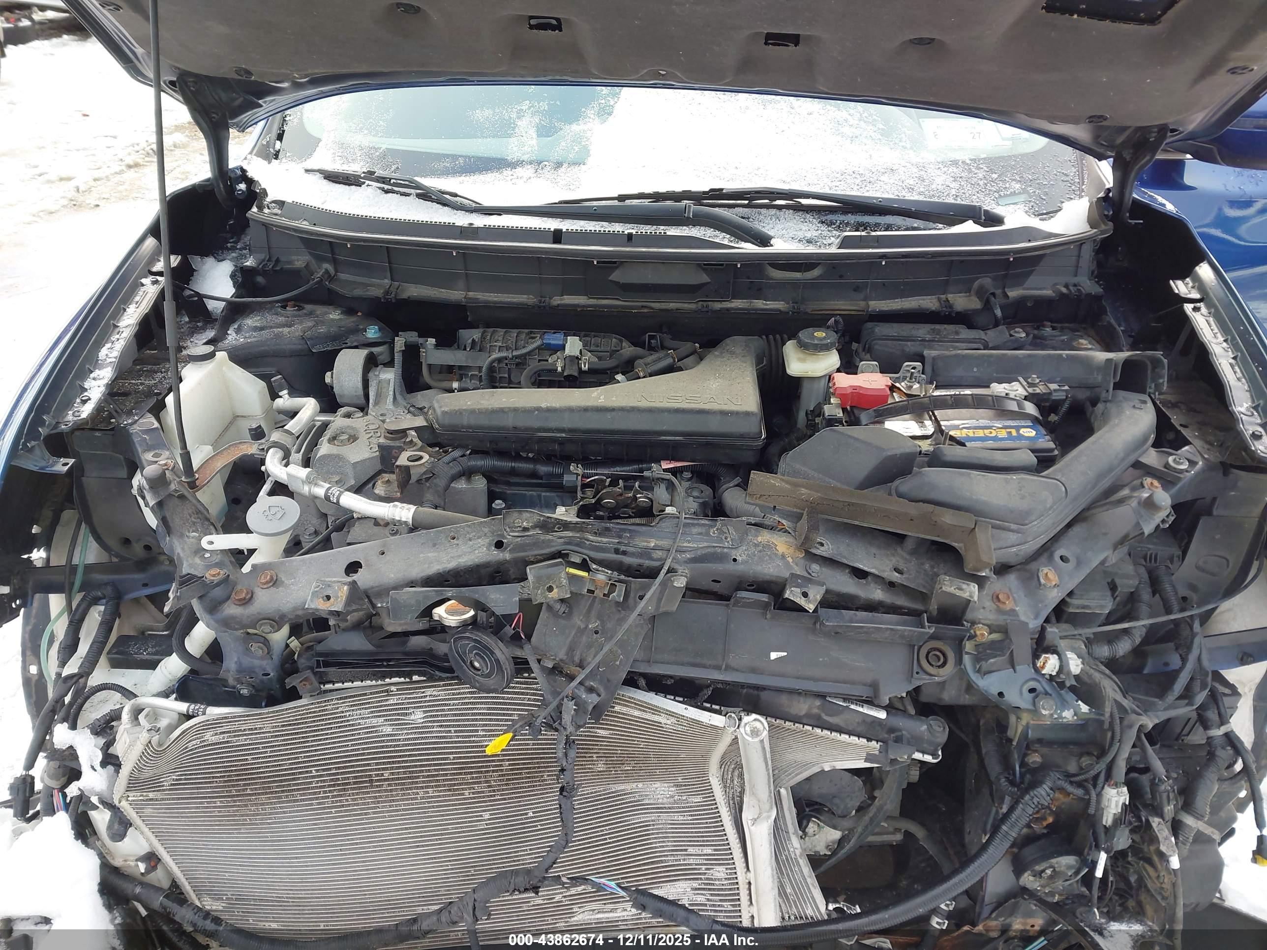 NISSAN ROGUE image 10
