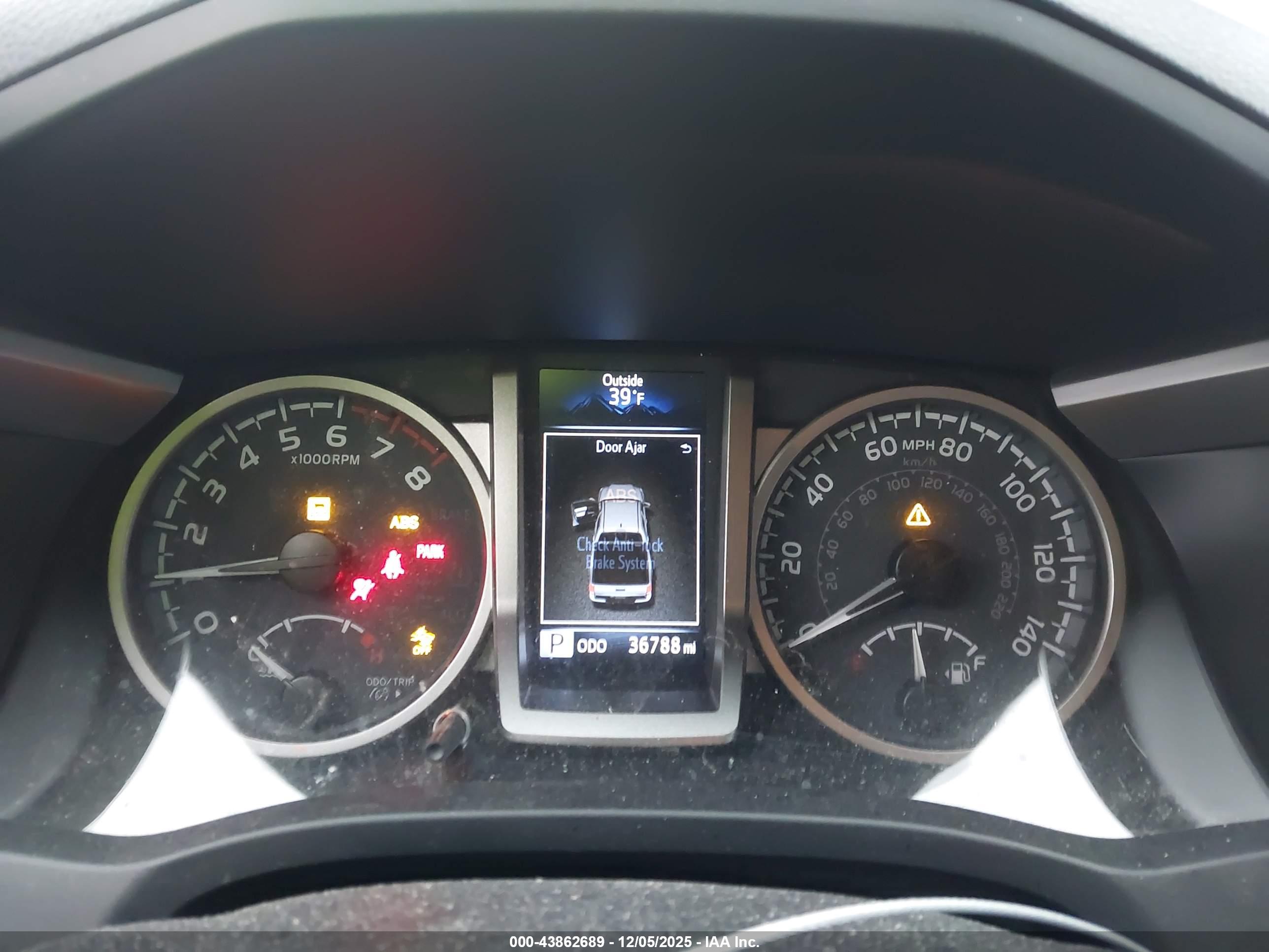 TOYOTA TACOMA image 7