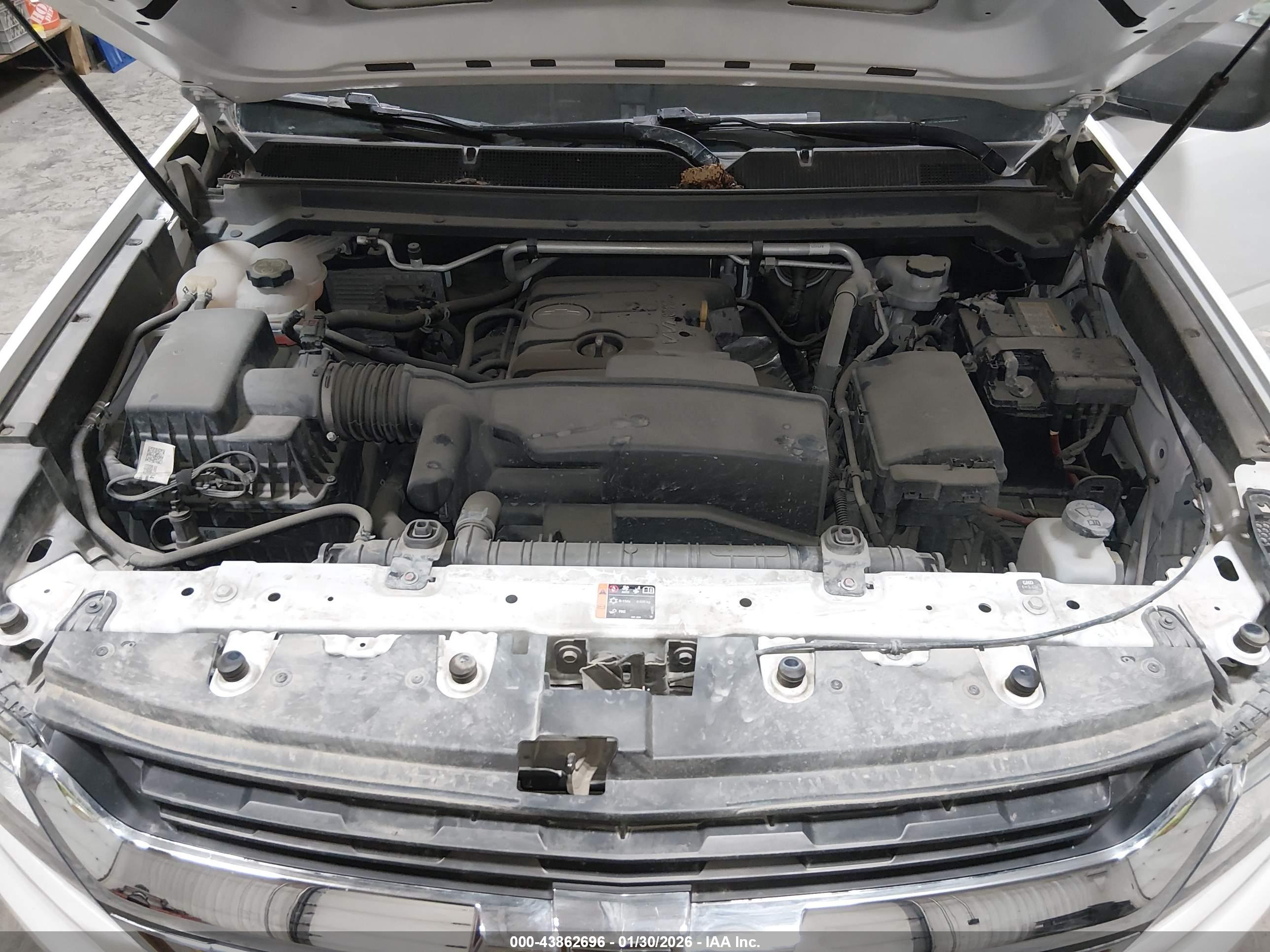 CHEVROLET COLORADO image 10