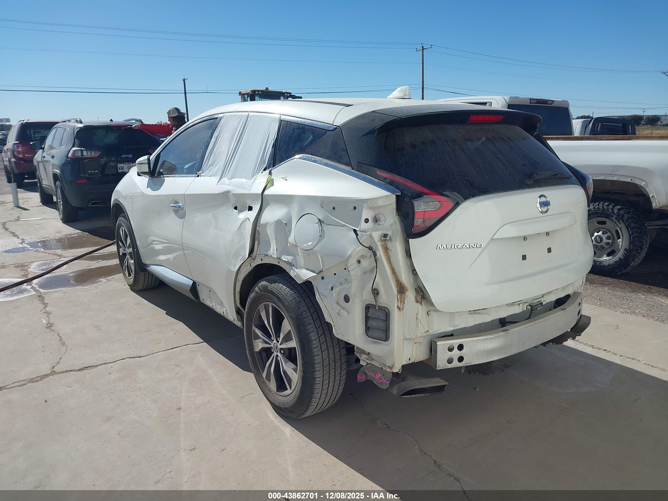 NISSAN MURANO image 3