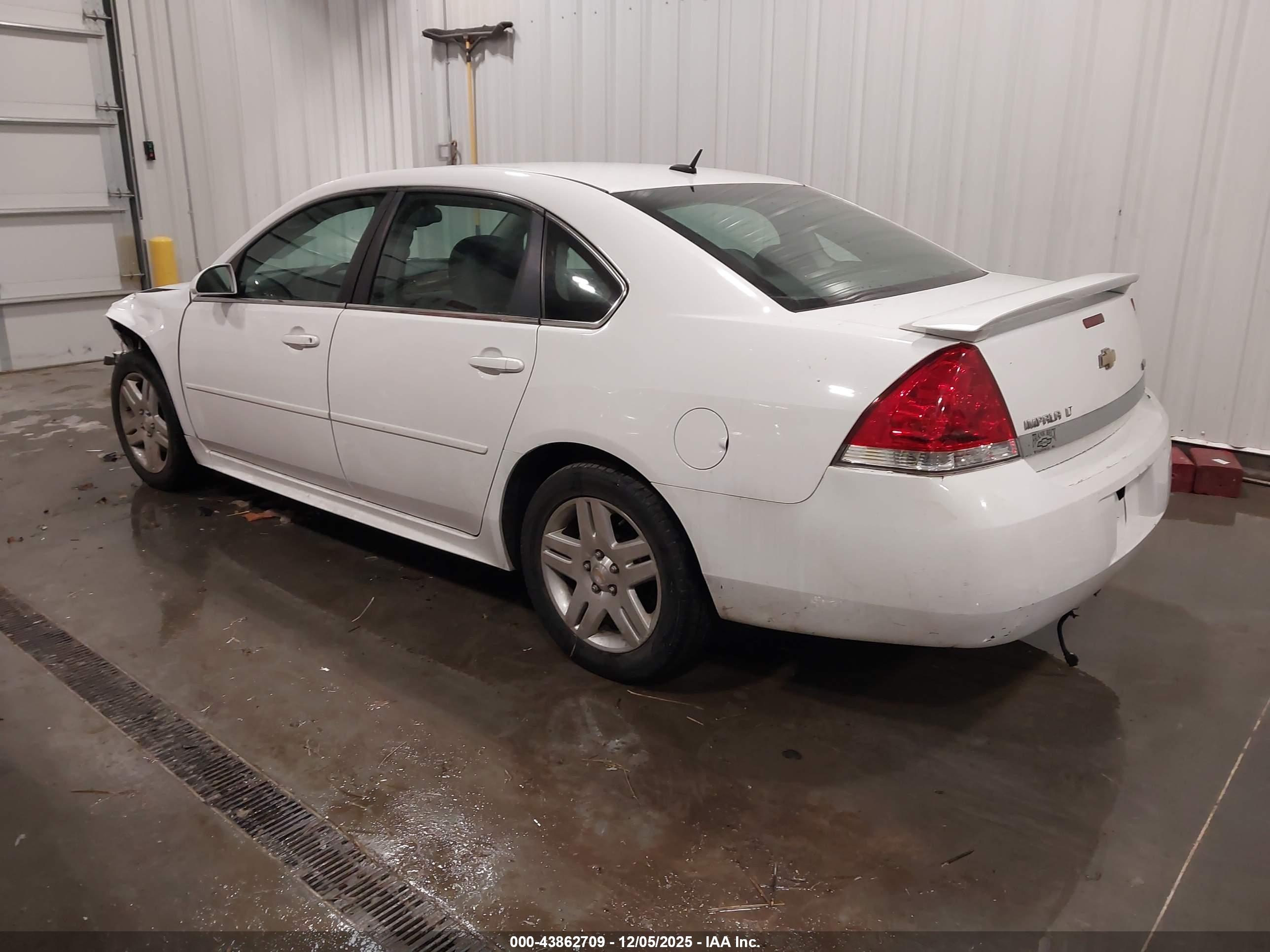 CHEVROLET IMPALA image 3