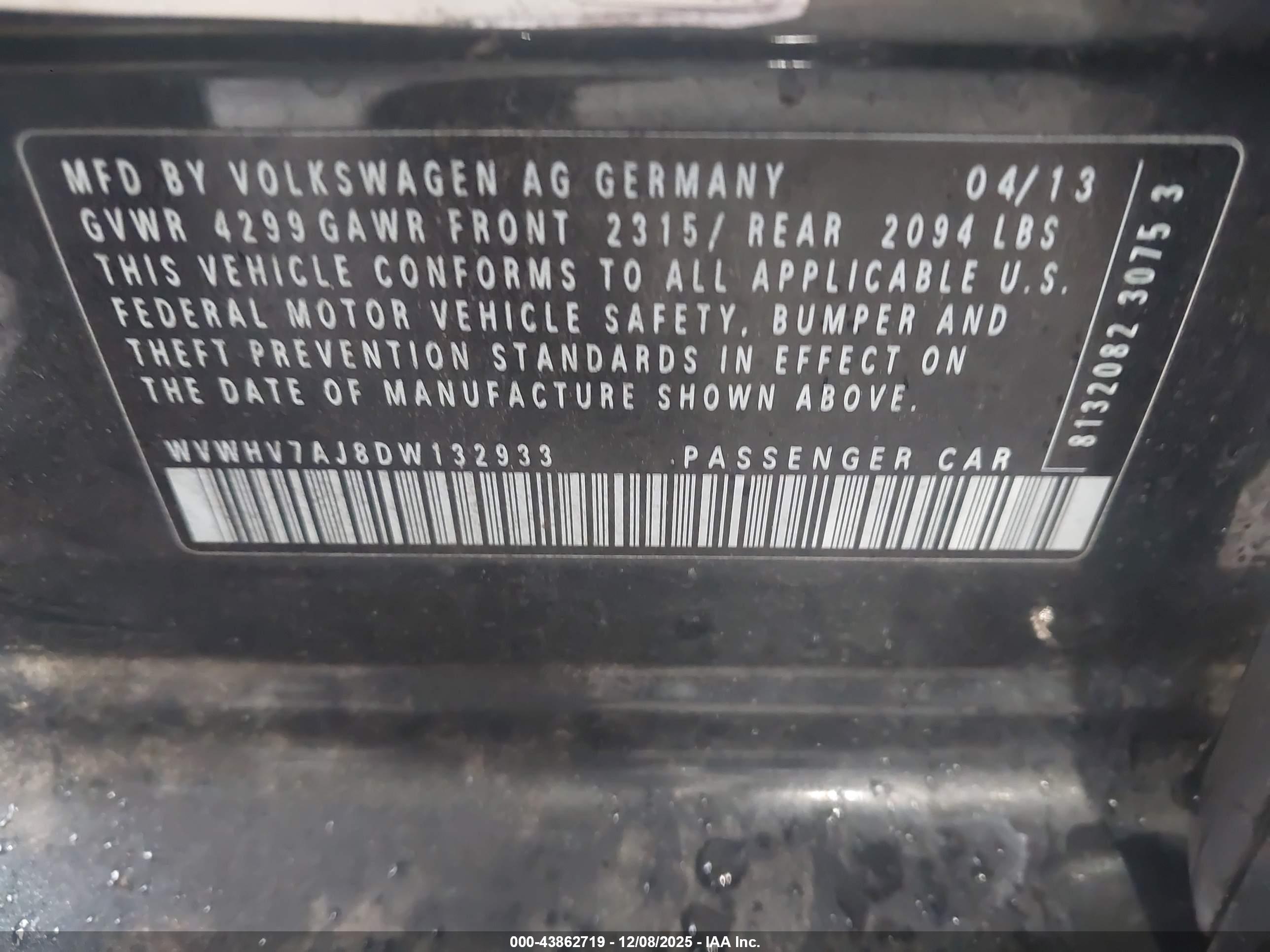 VOLKSWAGEN GTI image 9