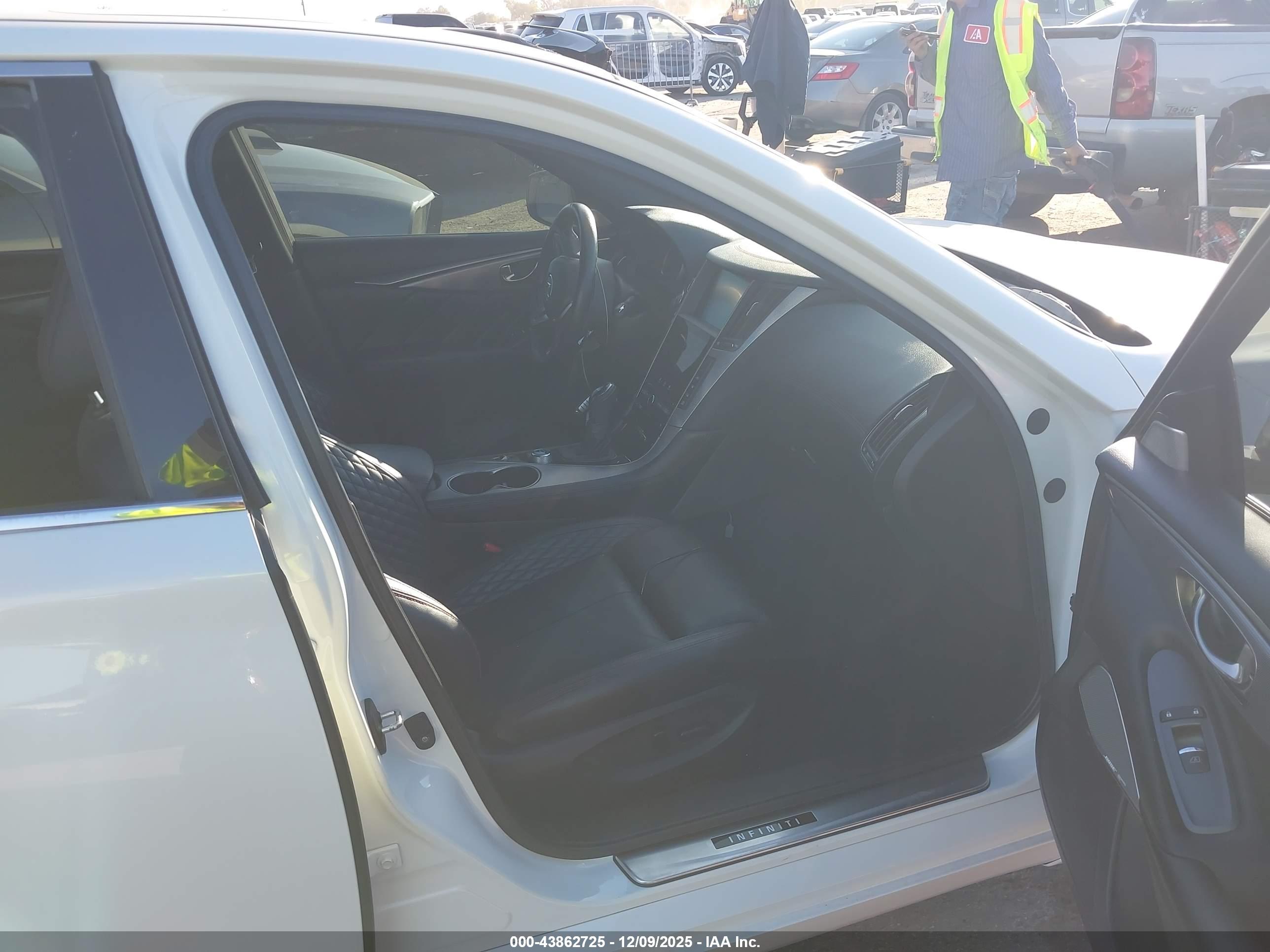 INFINITI Q50 image 5