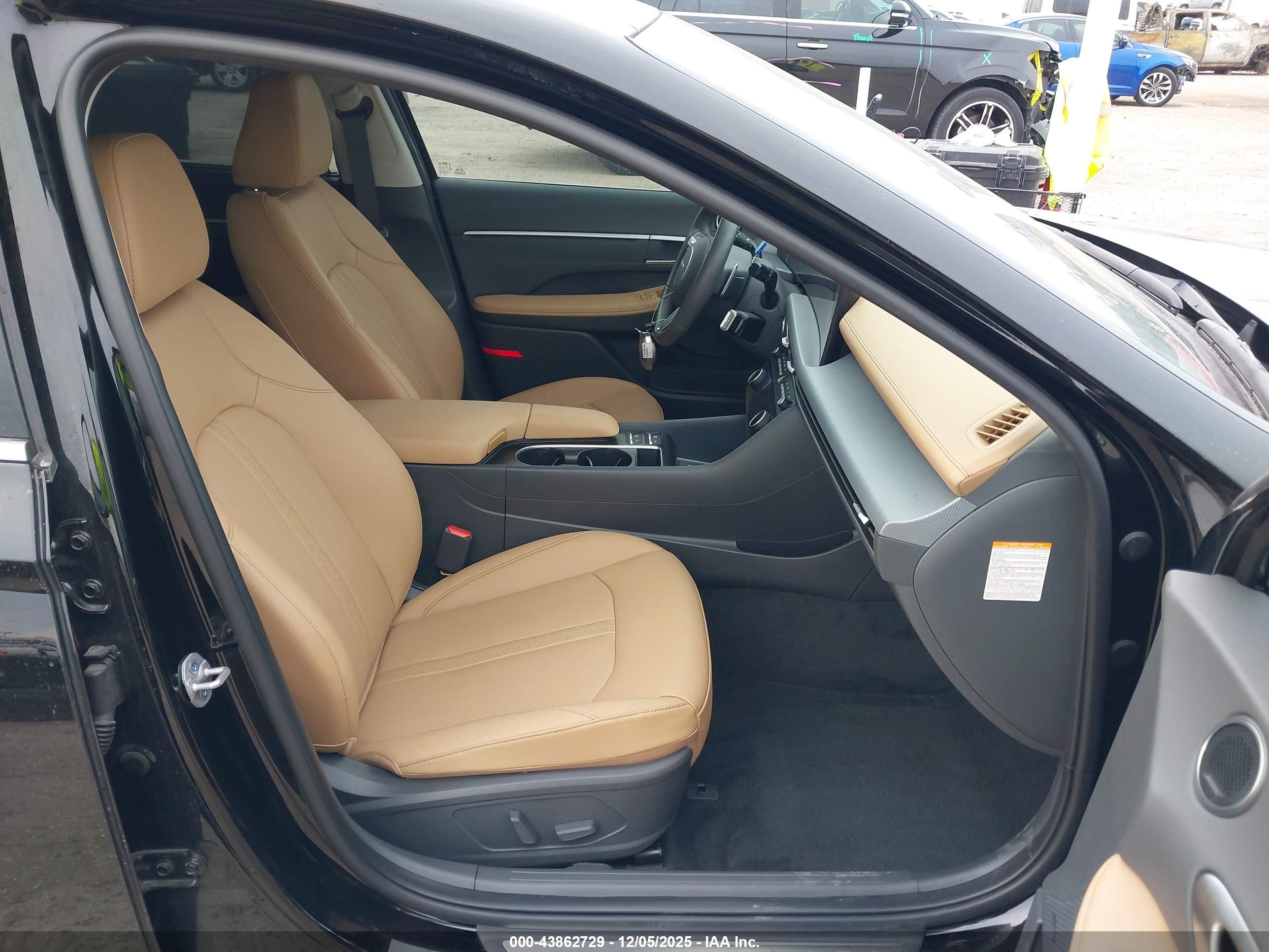 HYUNDAI SONATA image 5