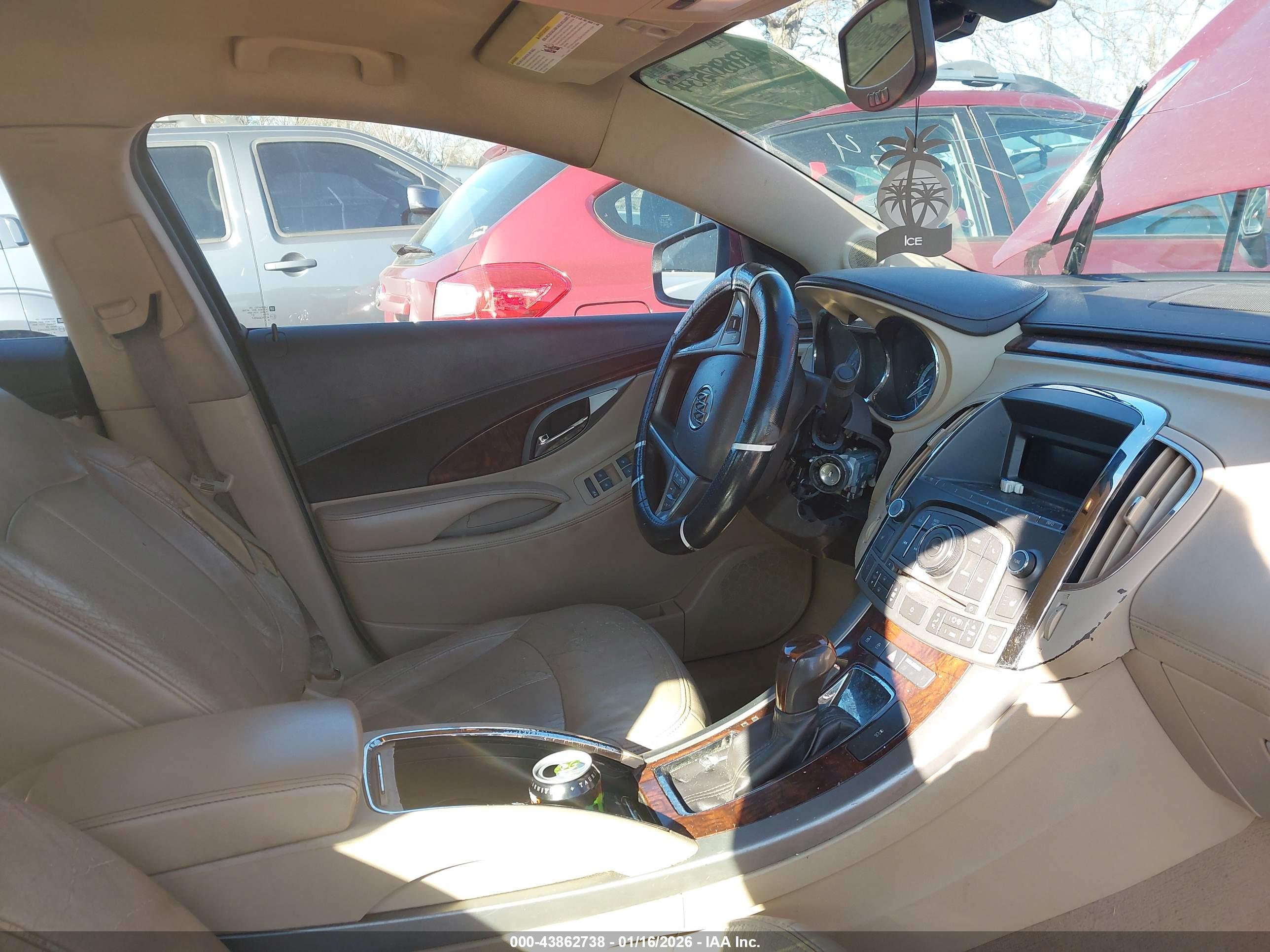BUICK LACROSSE image 5