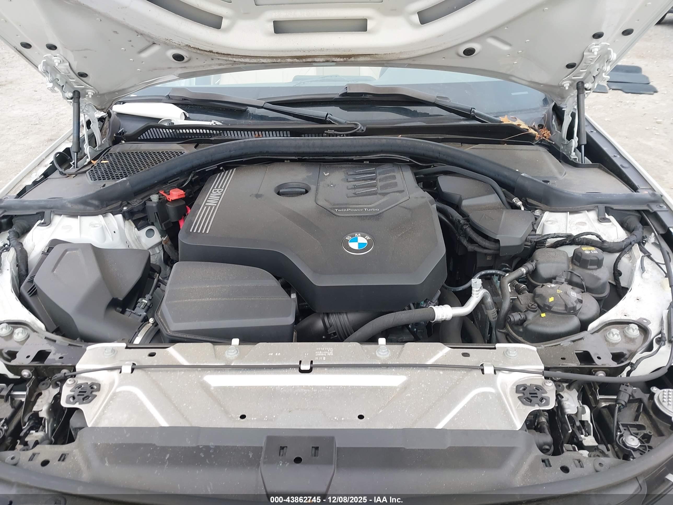 BMW 330I image 10