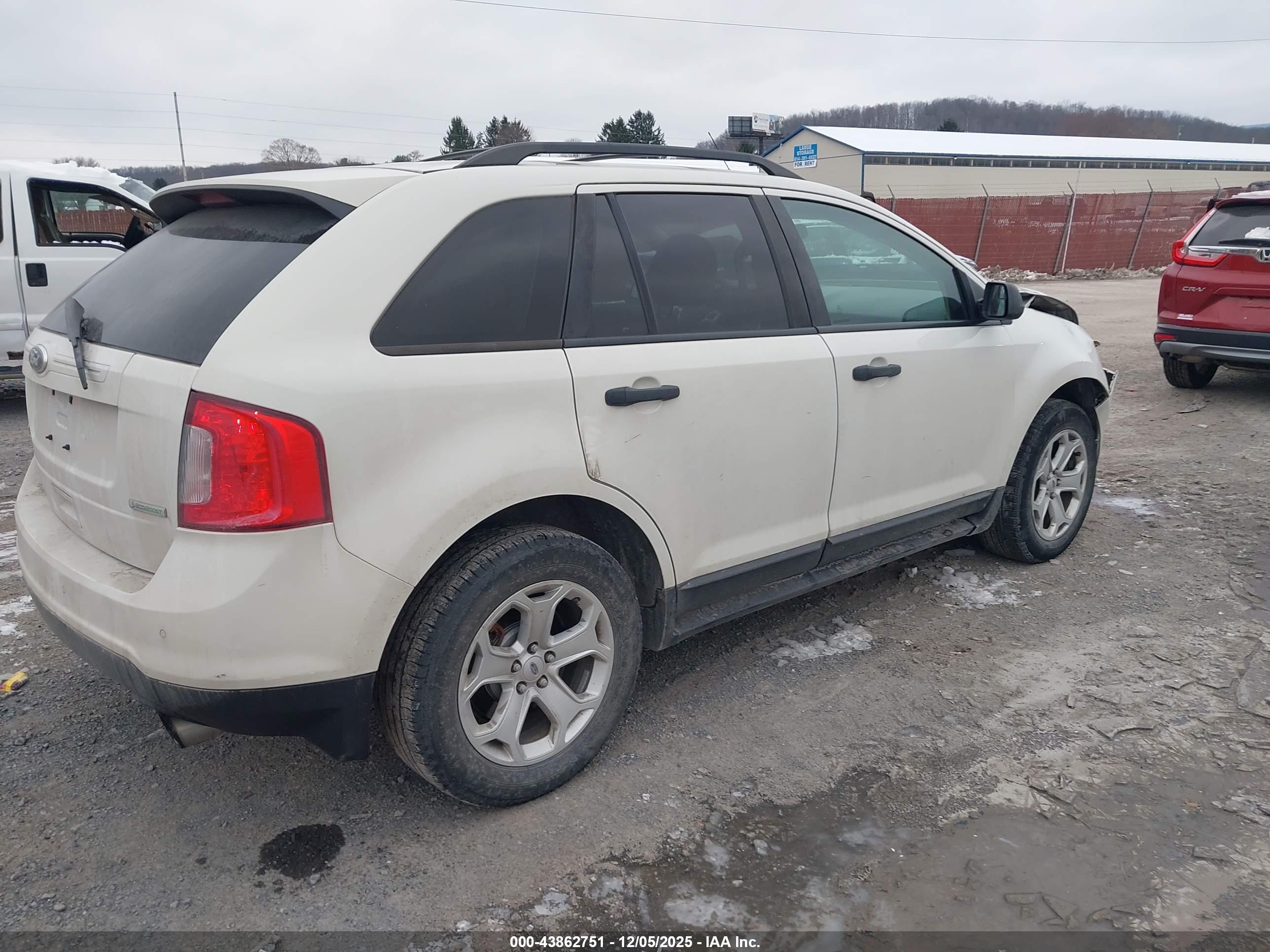 FORD EDGE image 4