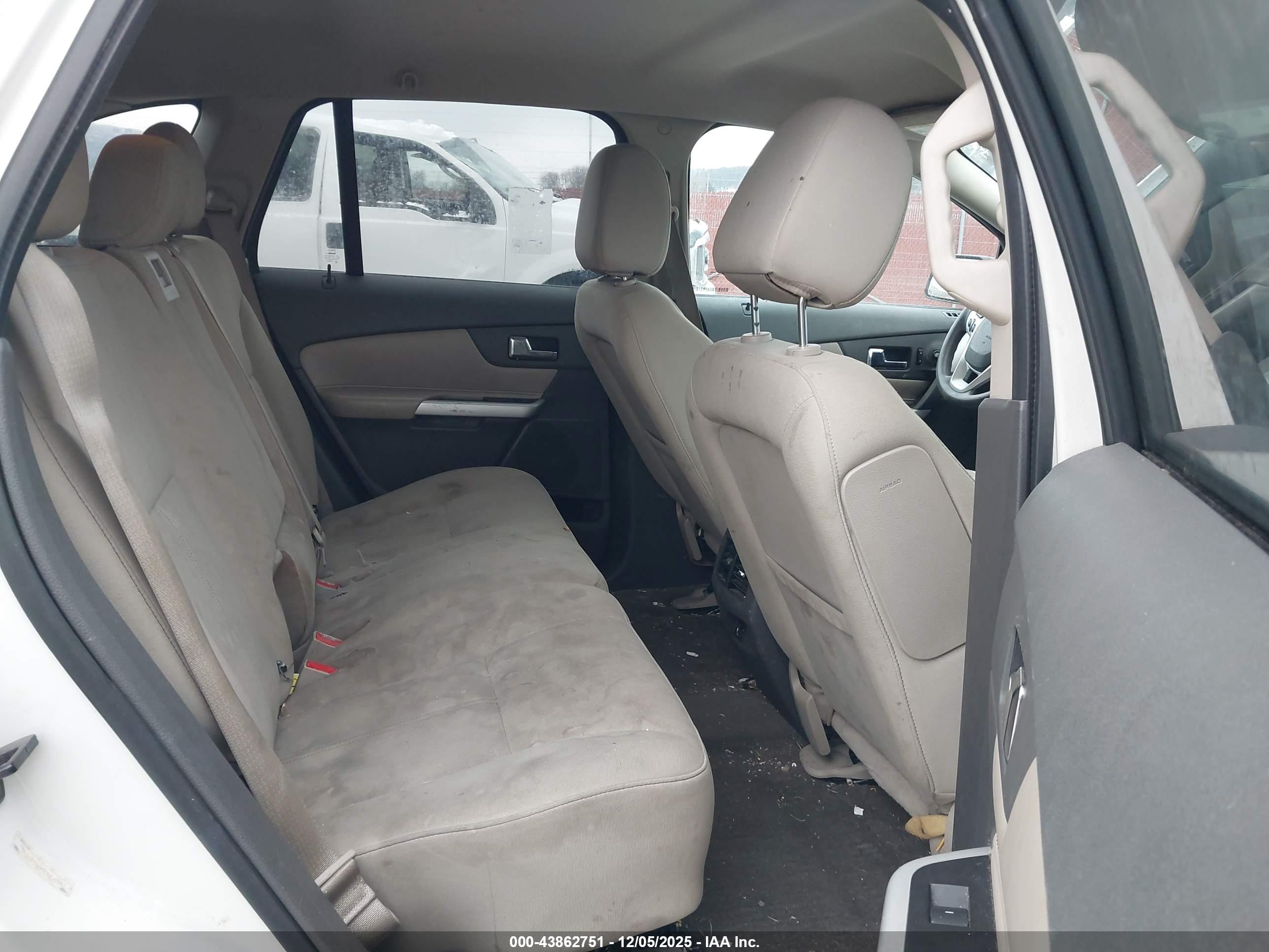 FORD EDGE image 8