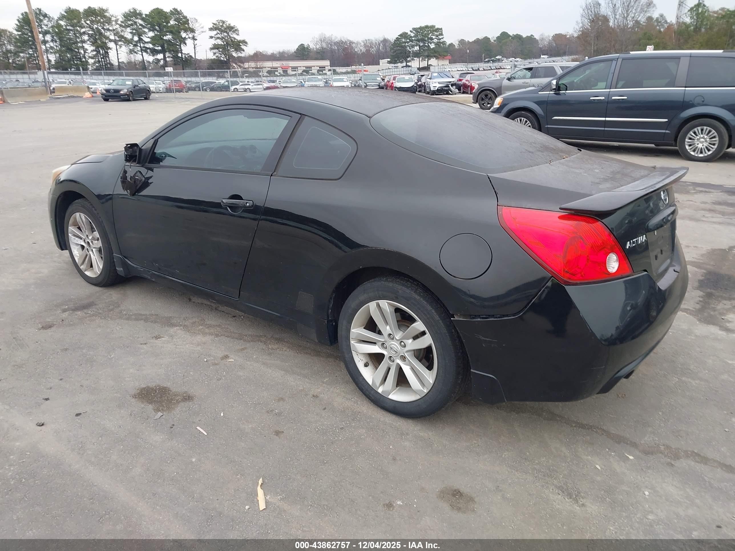 NISSAN ALTIMA image 3