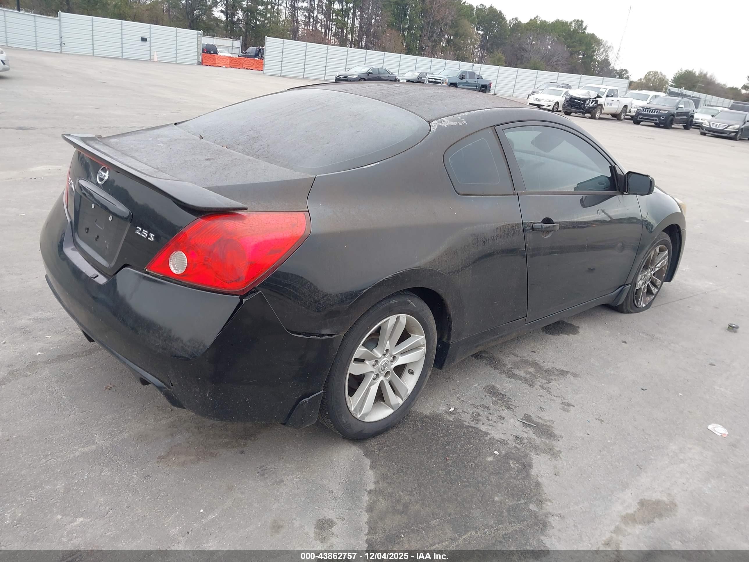 NISSAN ALTIMA image 4
