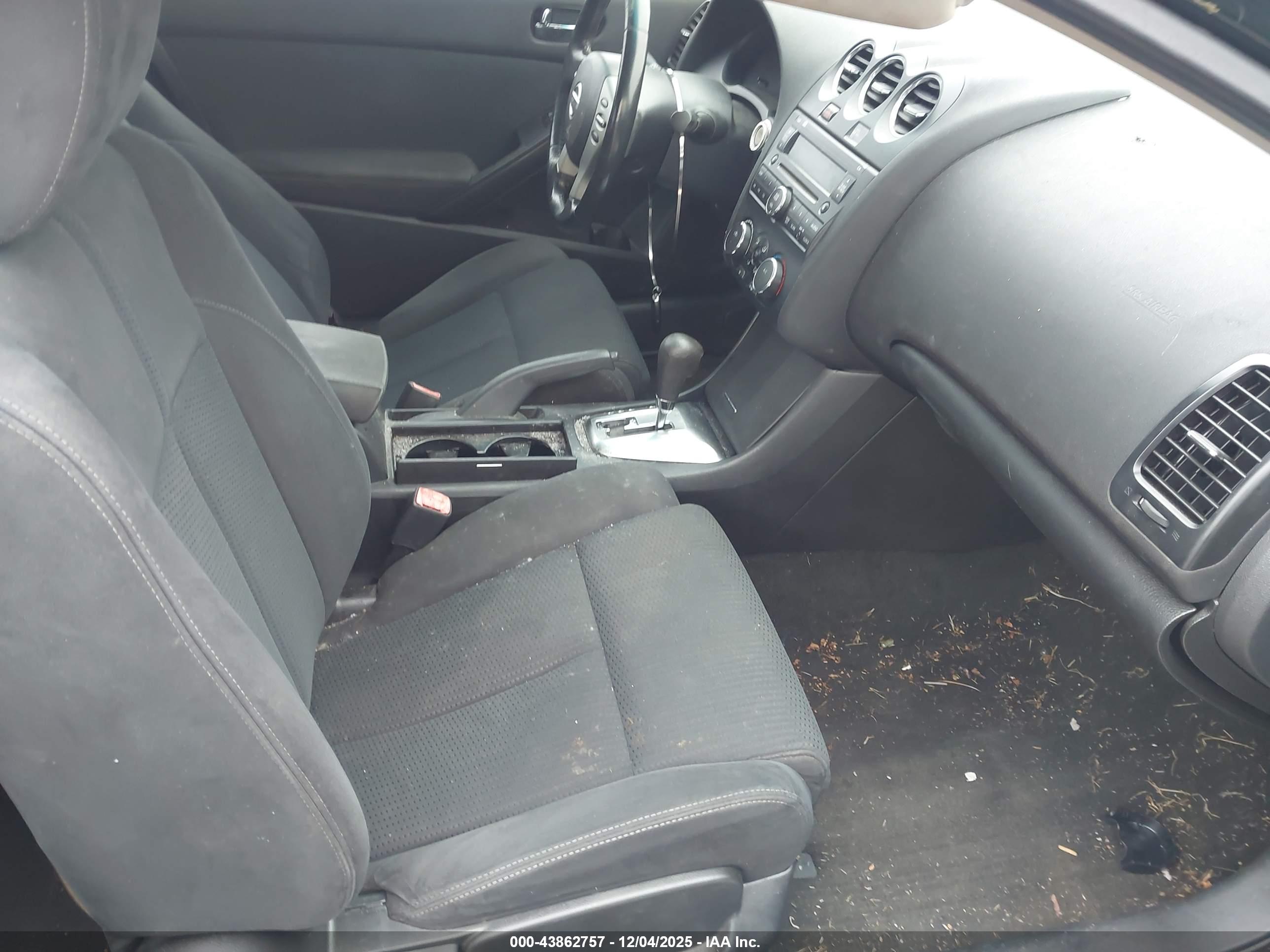 NISSAN ALTIMA image 5