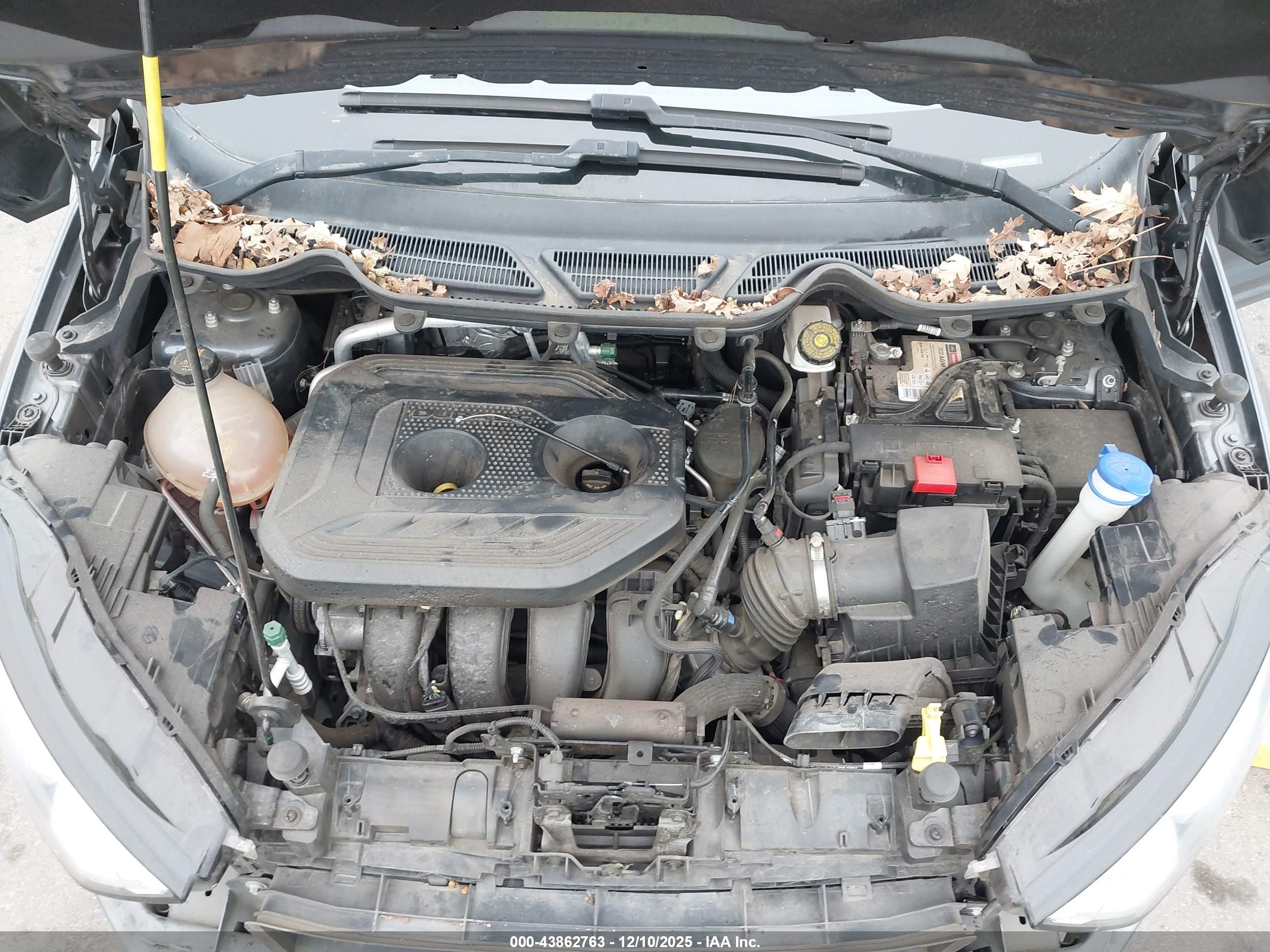 FORD ECOSPORT image 10