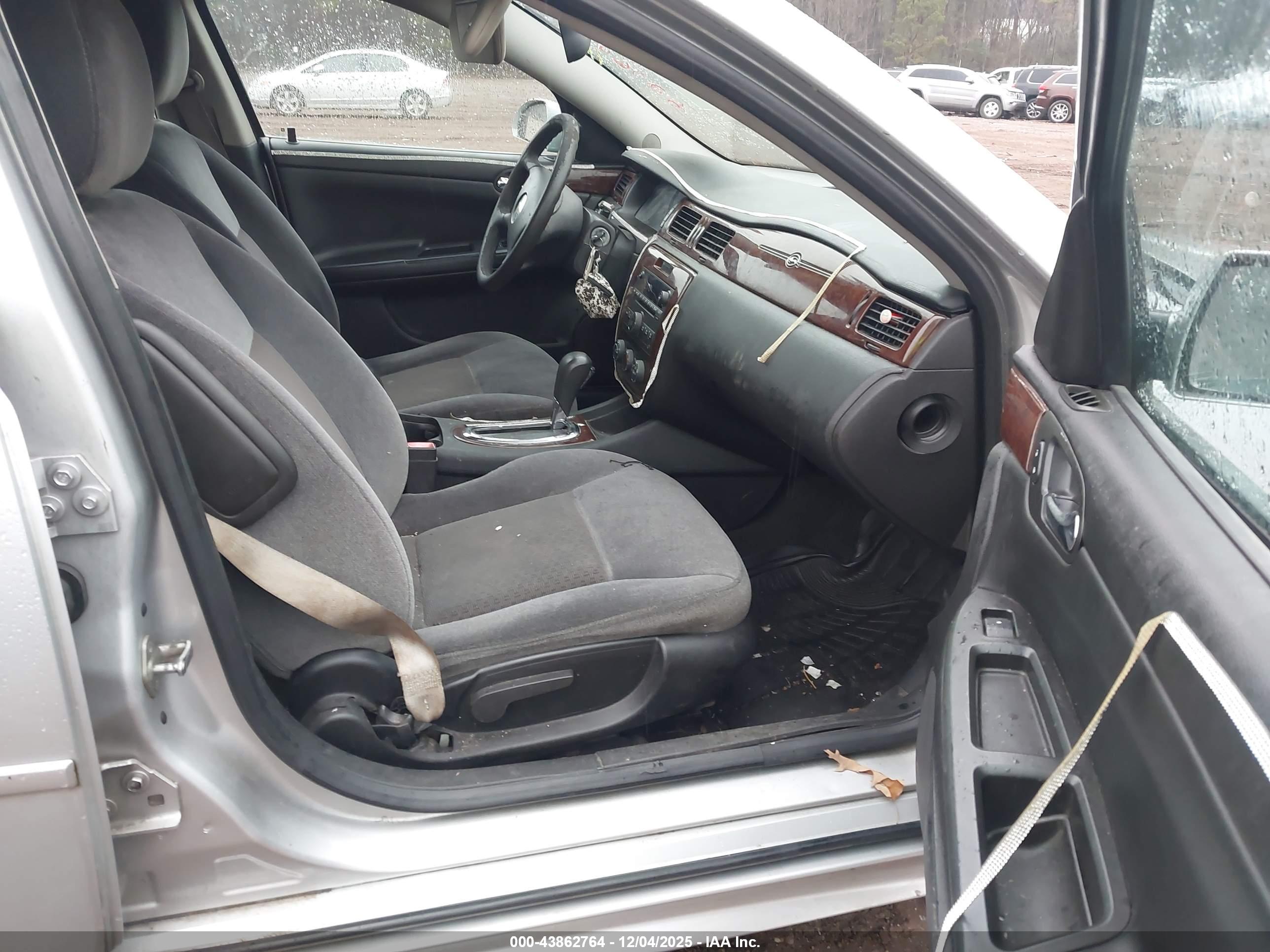 CHEVROLET IMPALA image 5