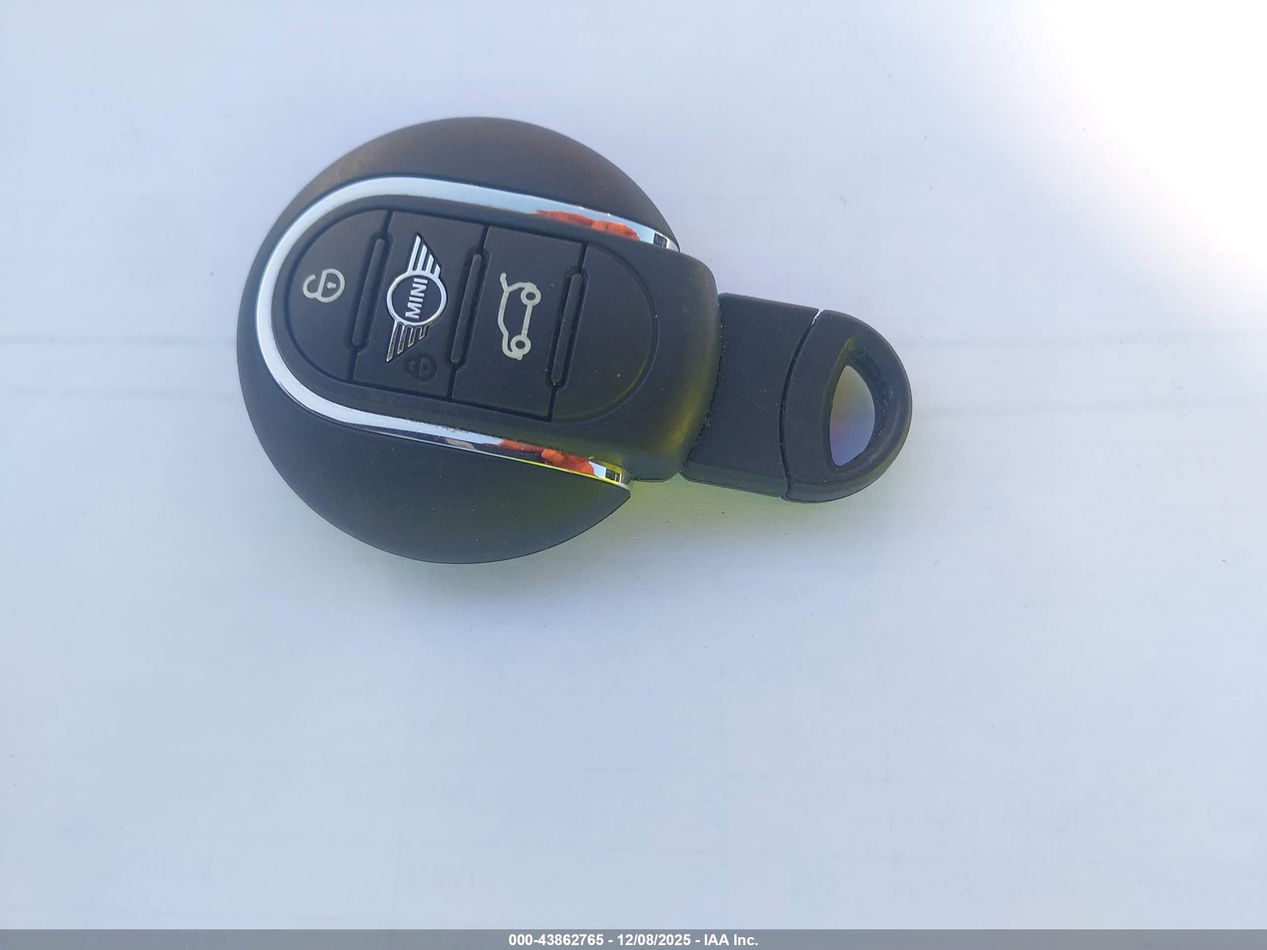 MINI COUNTRYMAN image 11