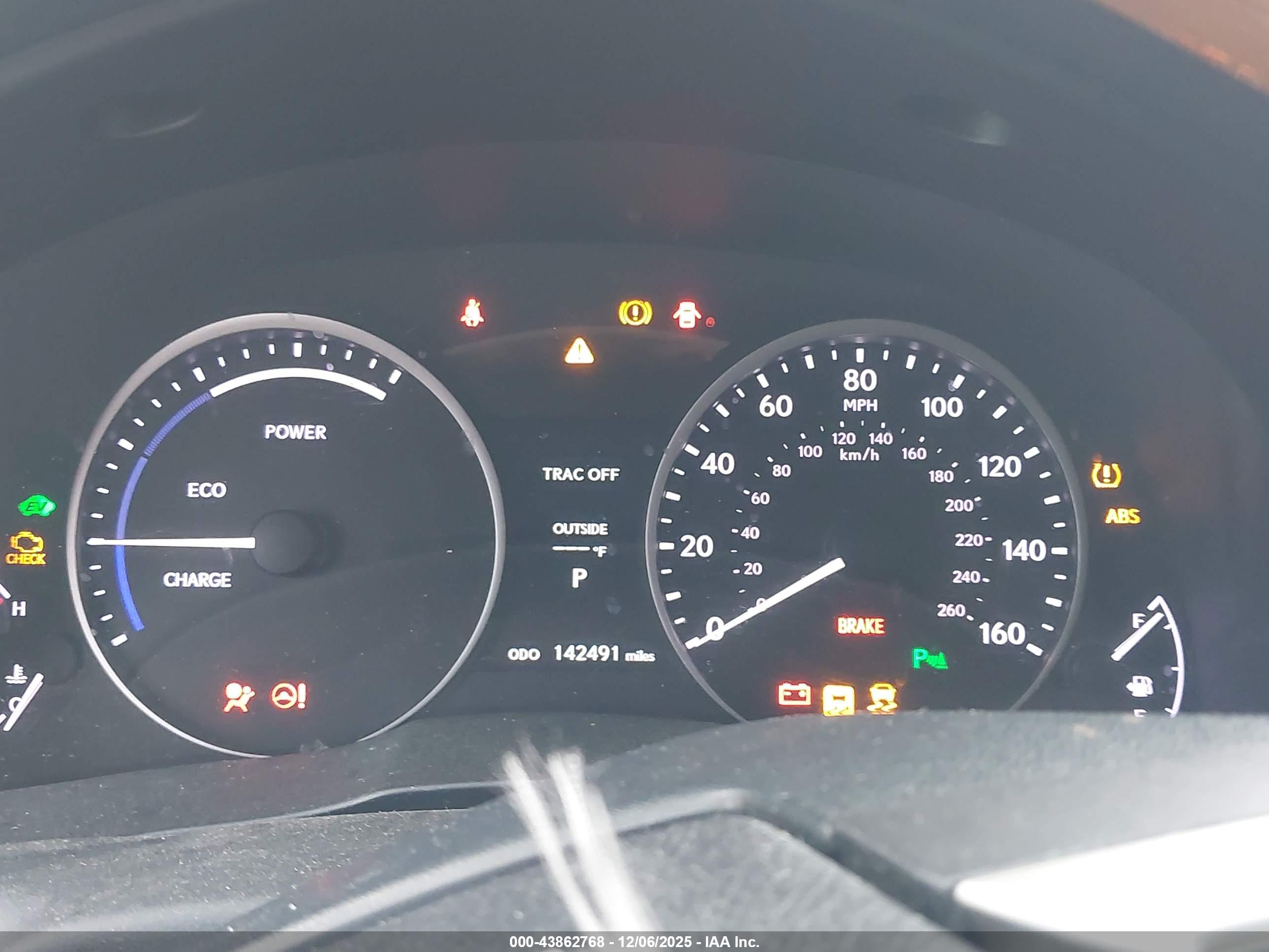 LEXUS ES image 7