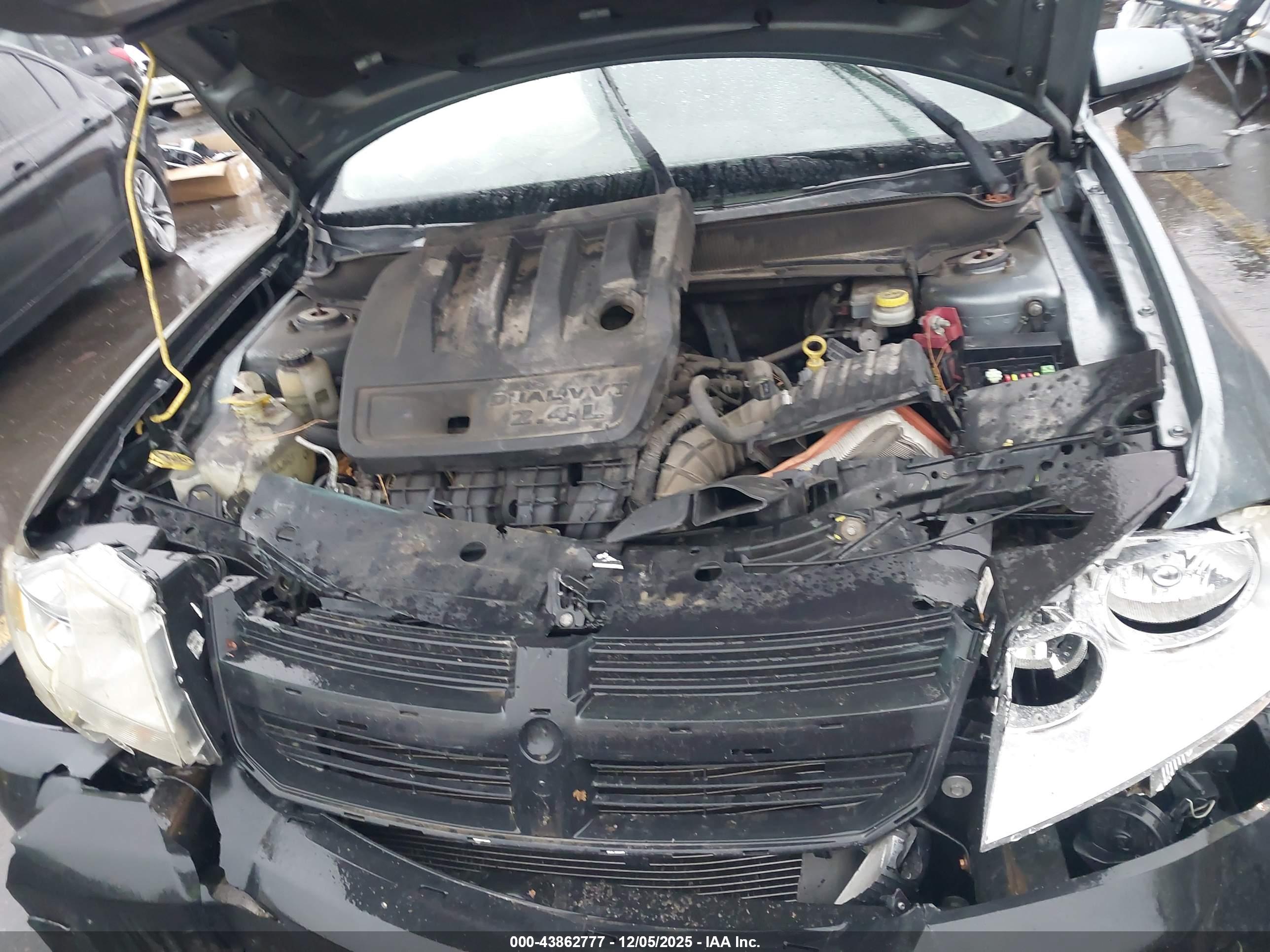 DODGE AVENGER image 10