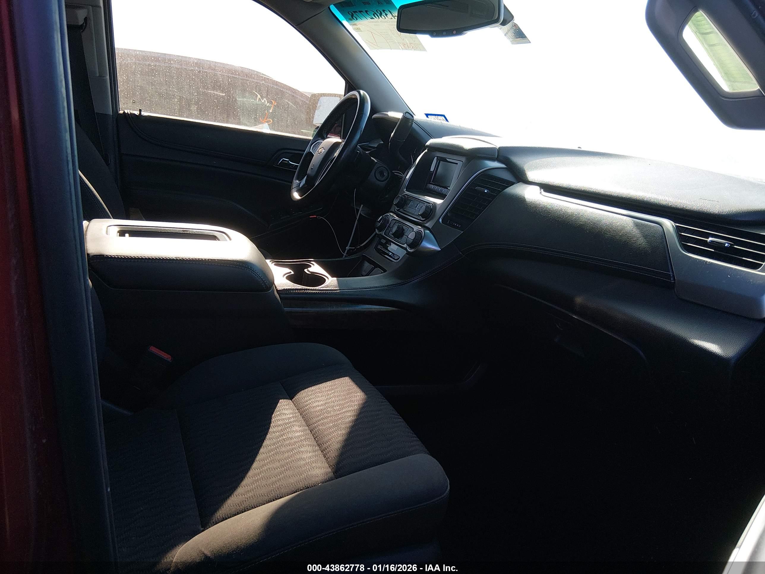 CHEVROLET TAHOE image 8