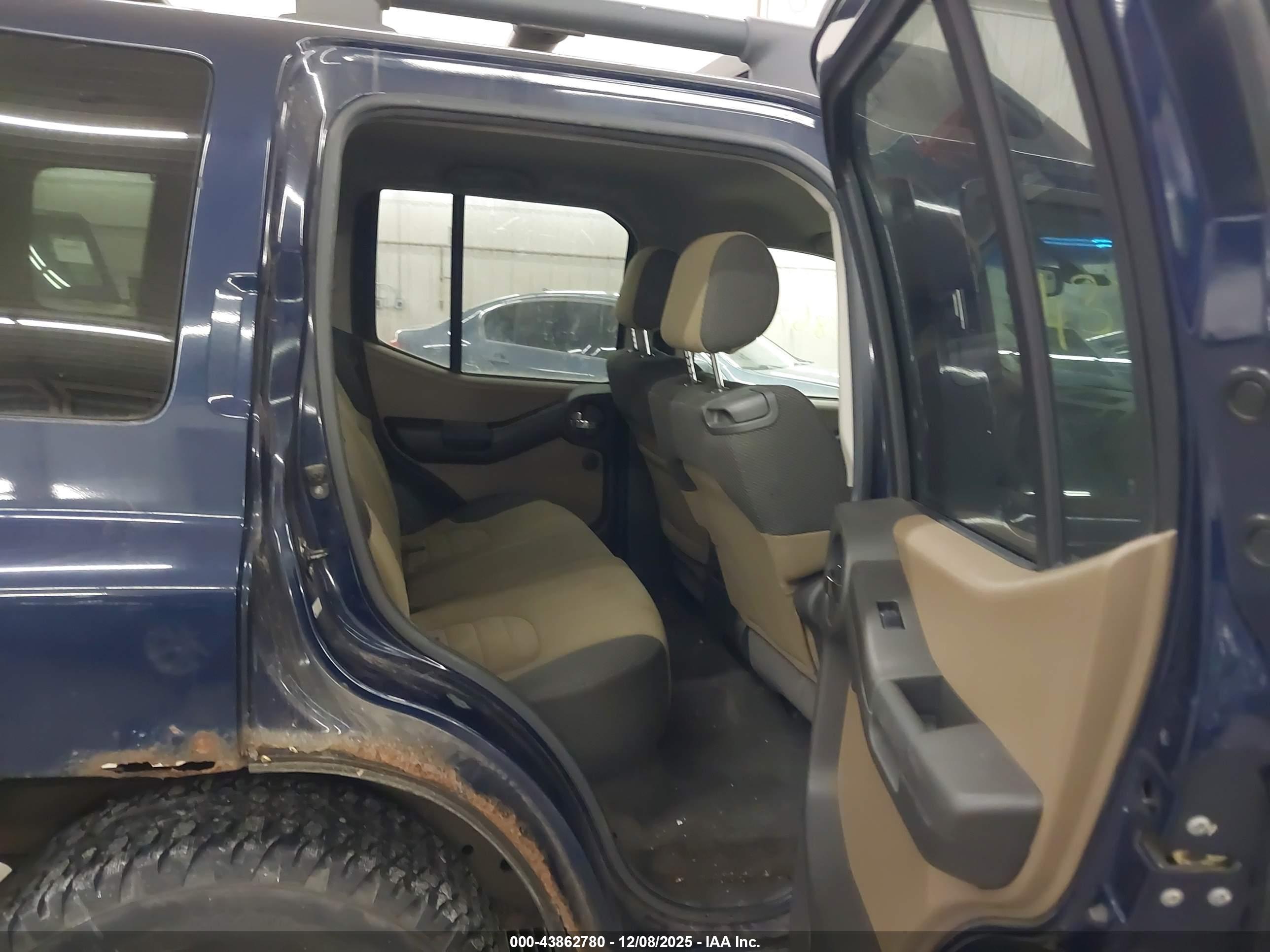 NISSAN XTERRA image 8