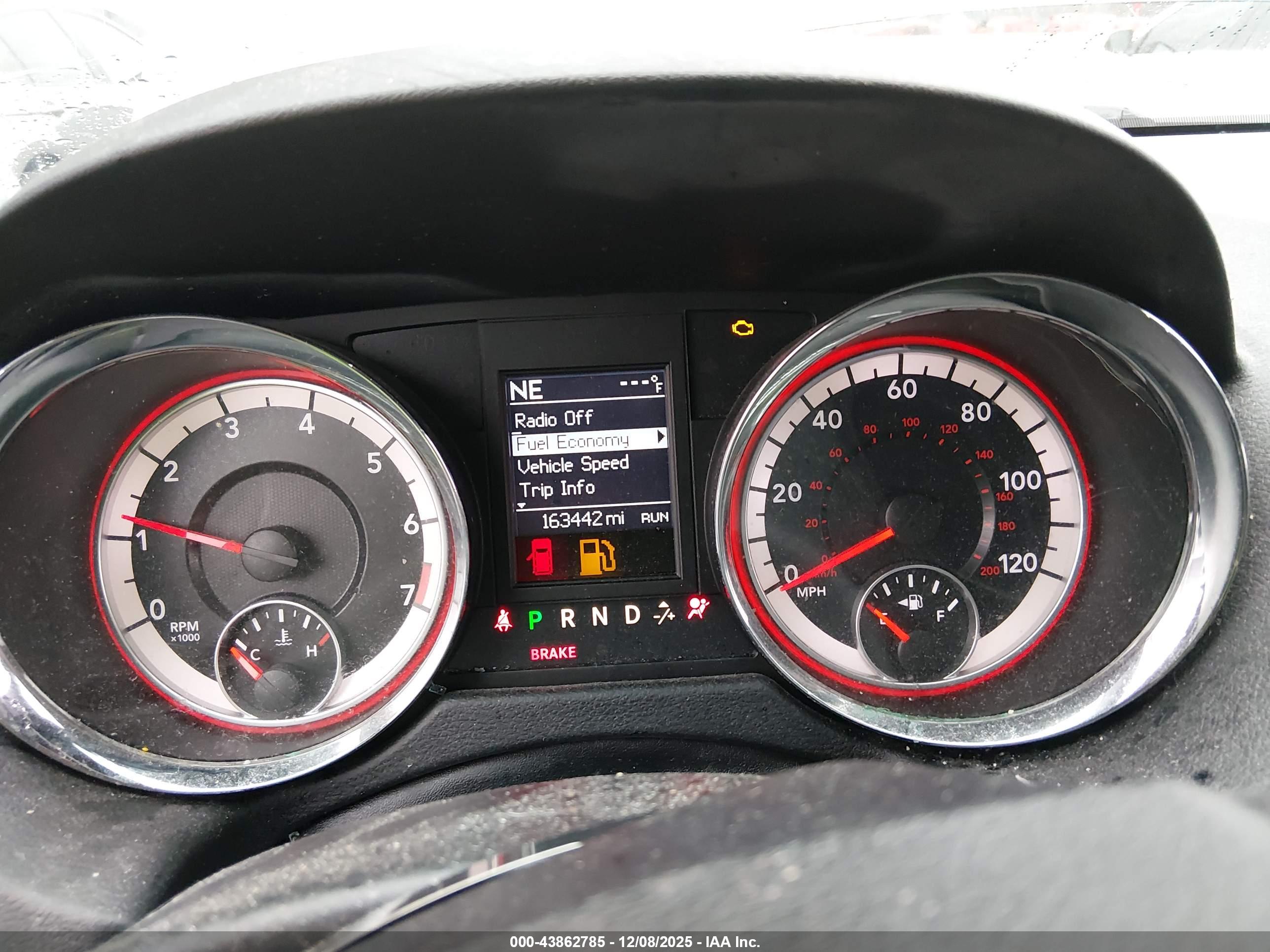 DODGE GRAND image 7