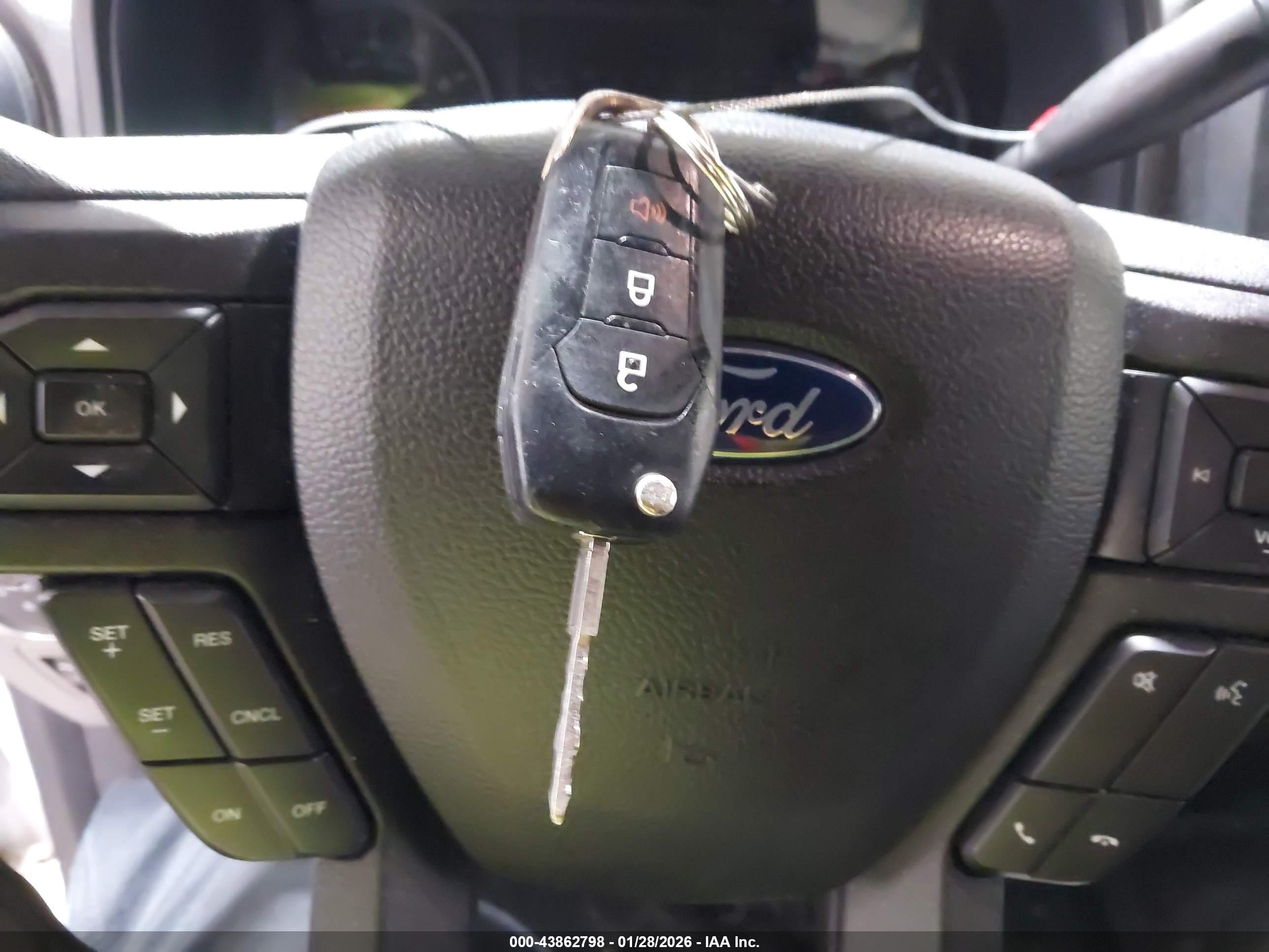 FORD F-150 image 11