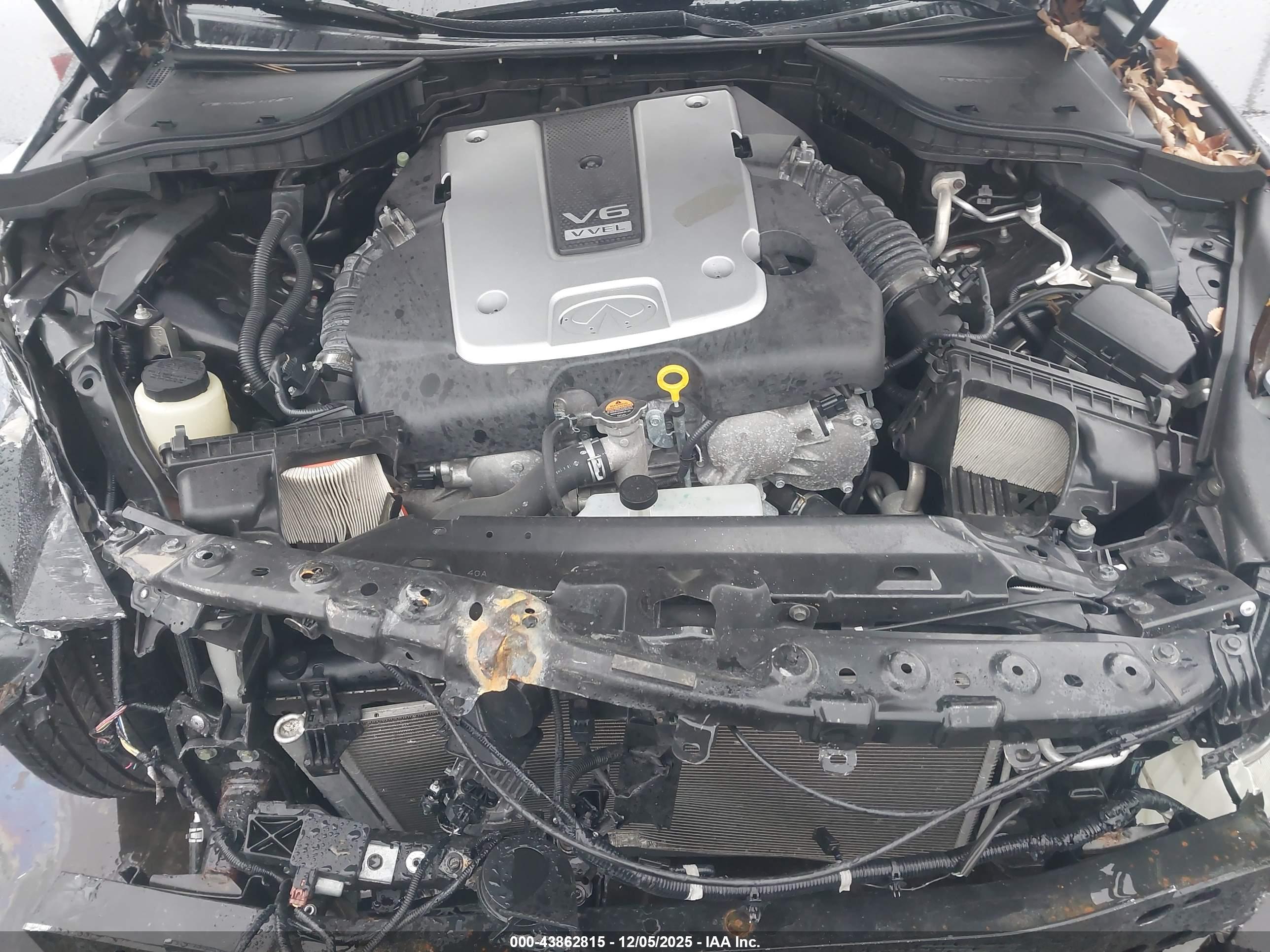 INFINITI Q50 image 10